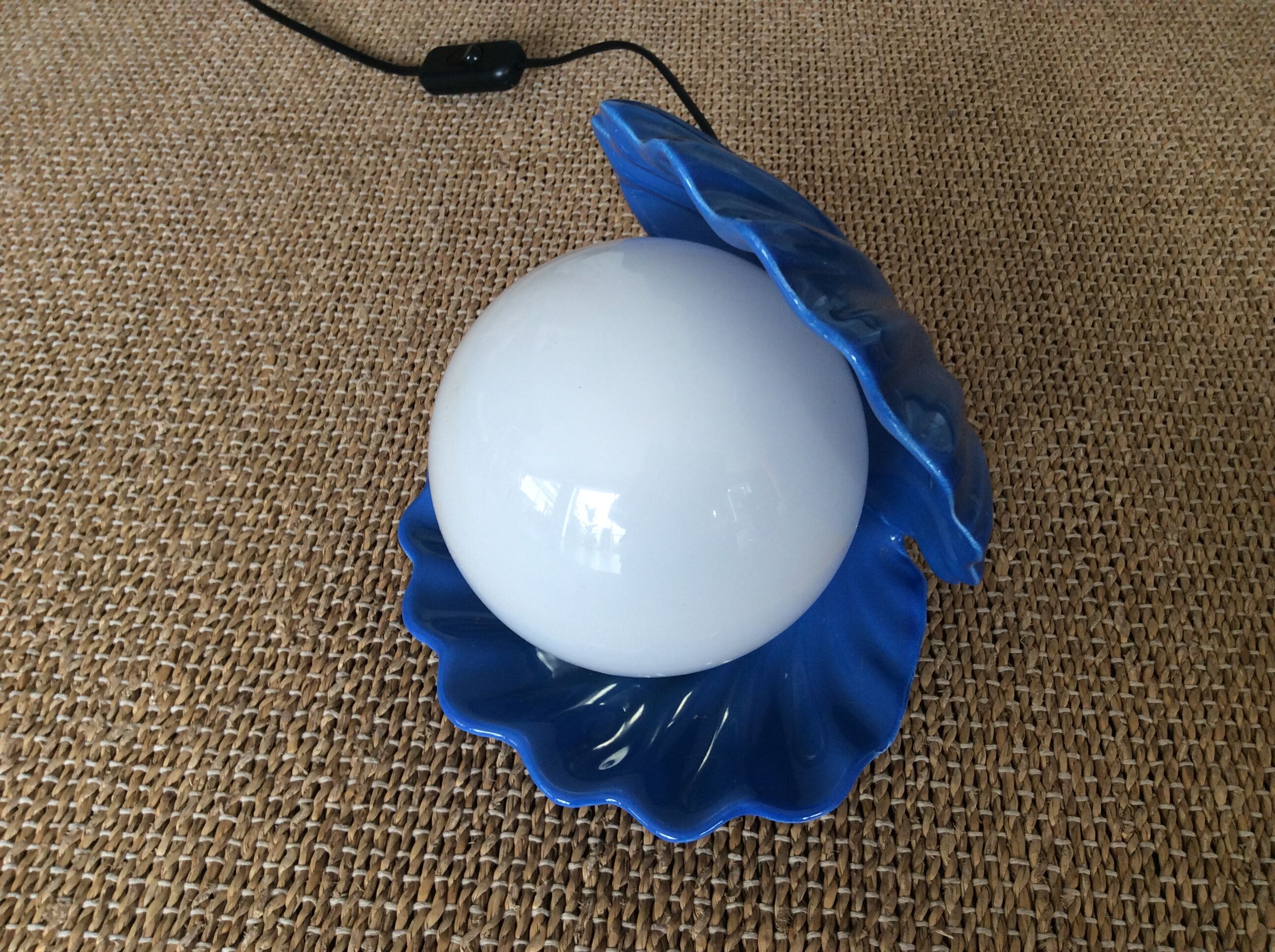 Shell lamp