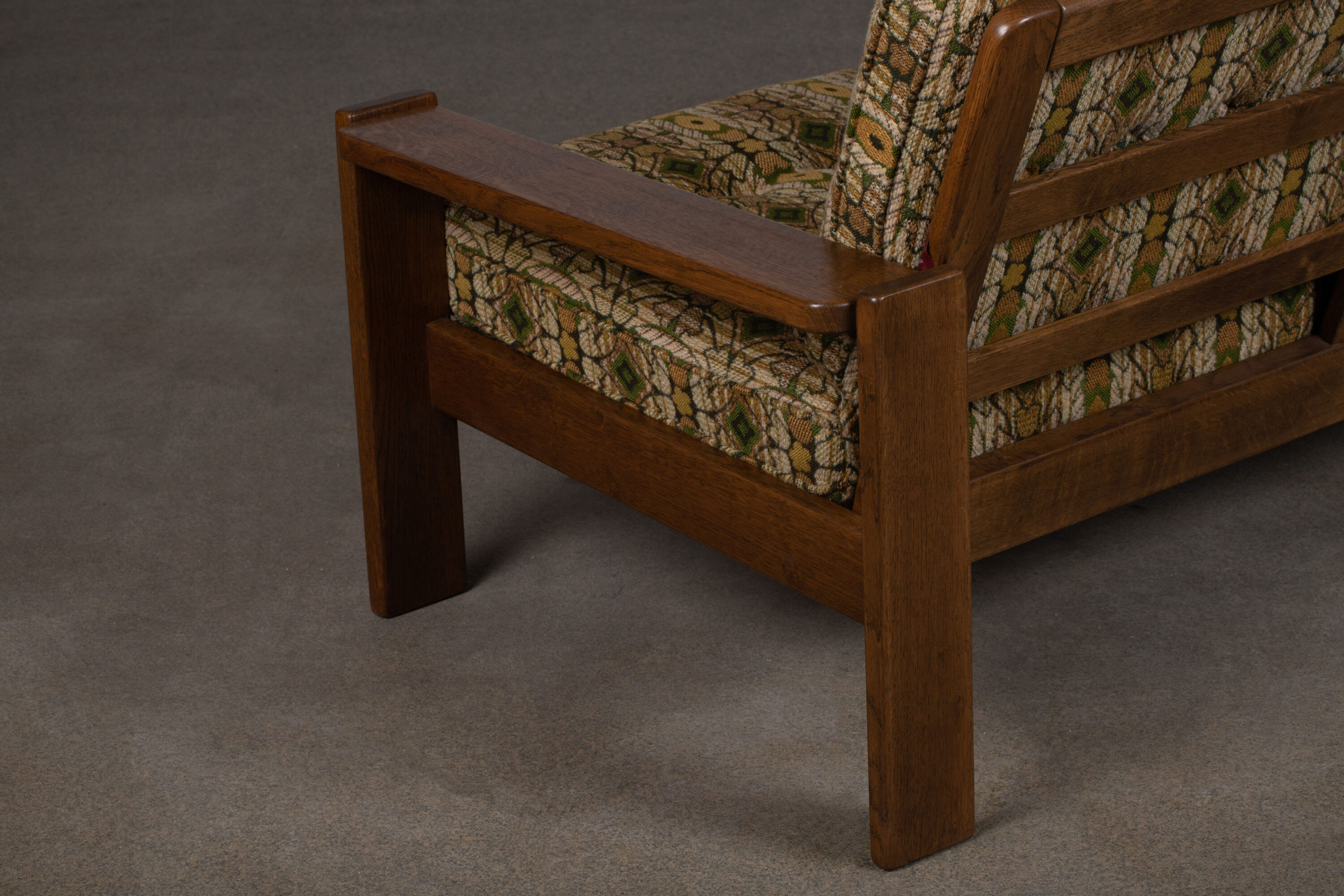 Vintage sofa – 146 cm