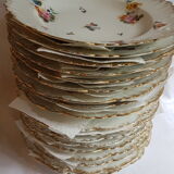Service de table ancien de 18 pièces en porcelaine de Limoge