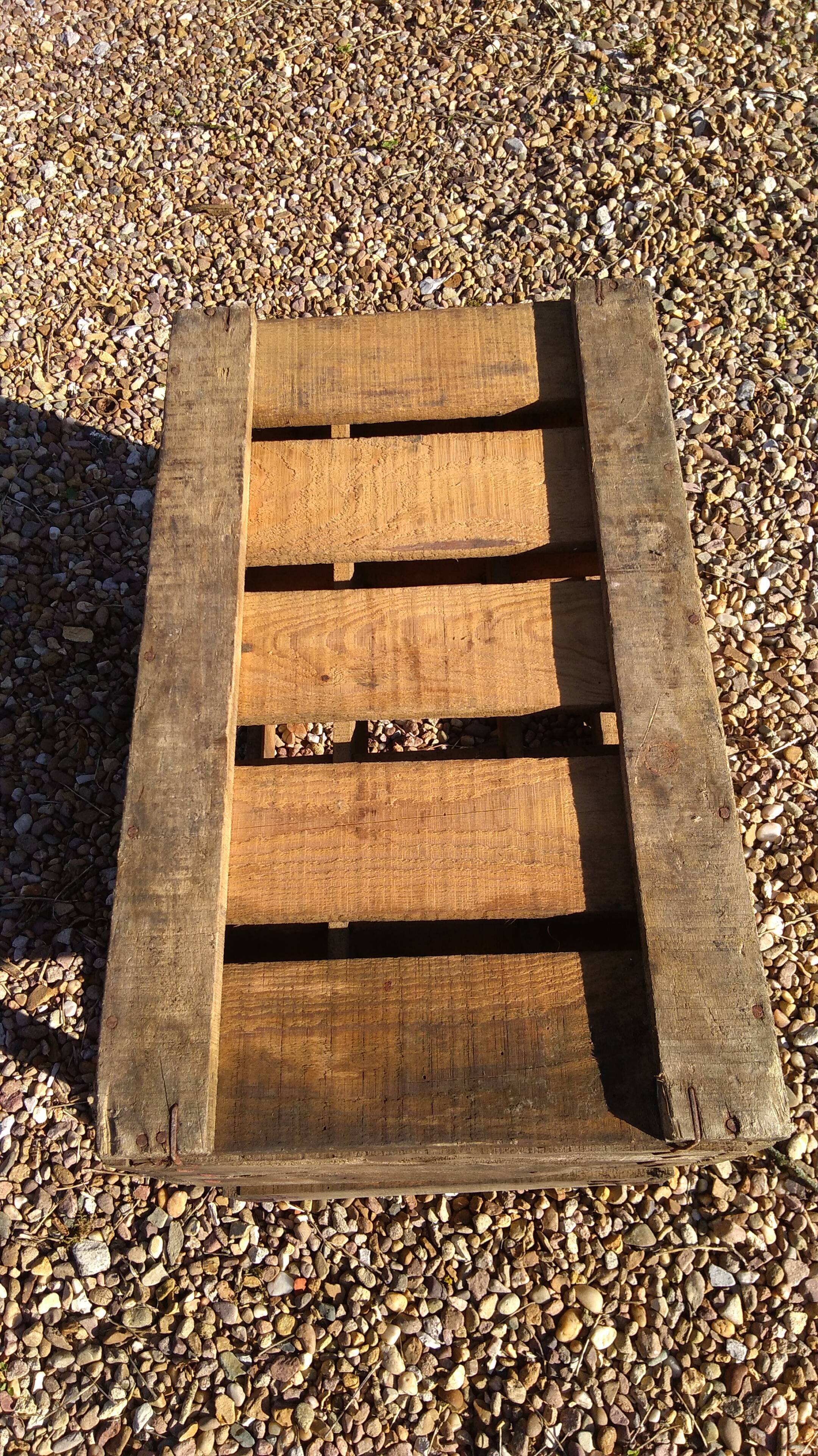Wooden bottle locker