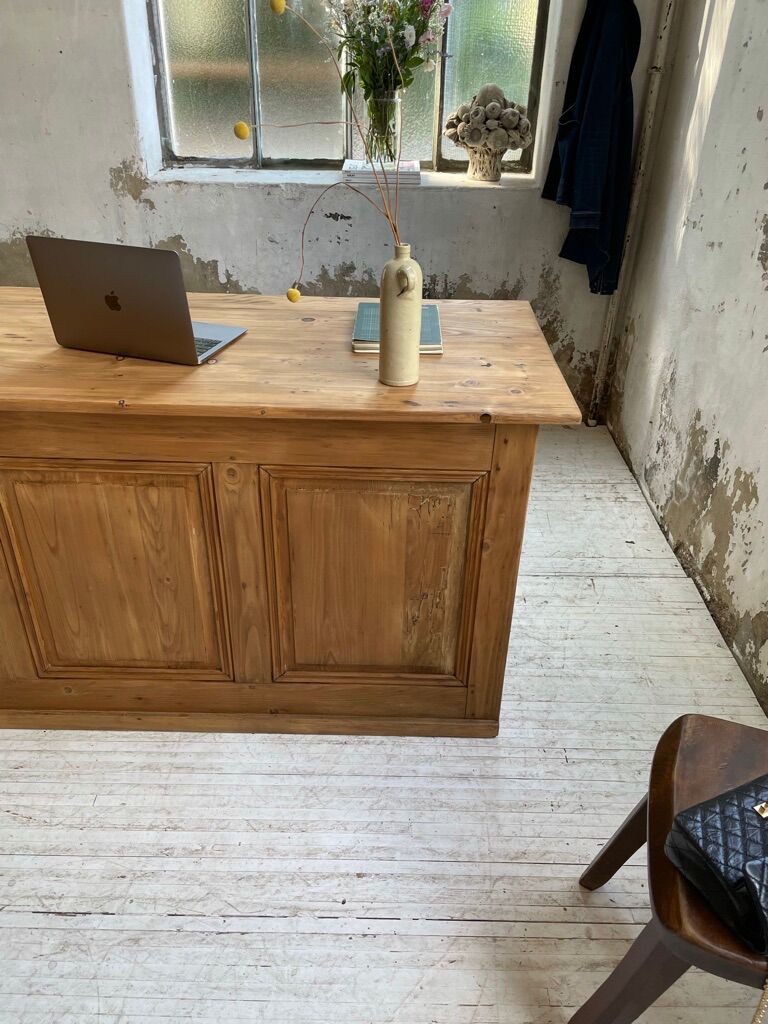 1900 pine trading post