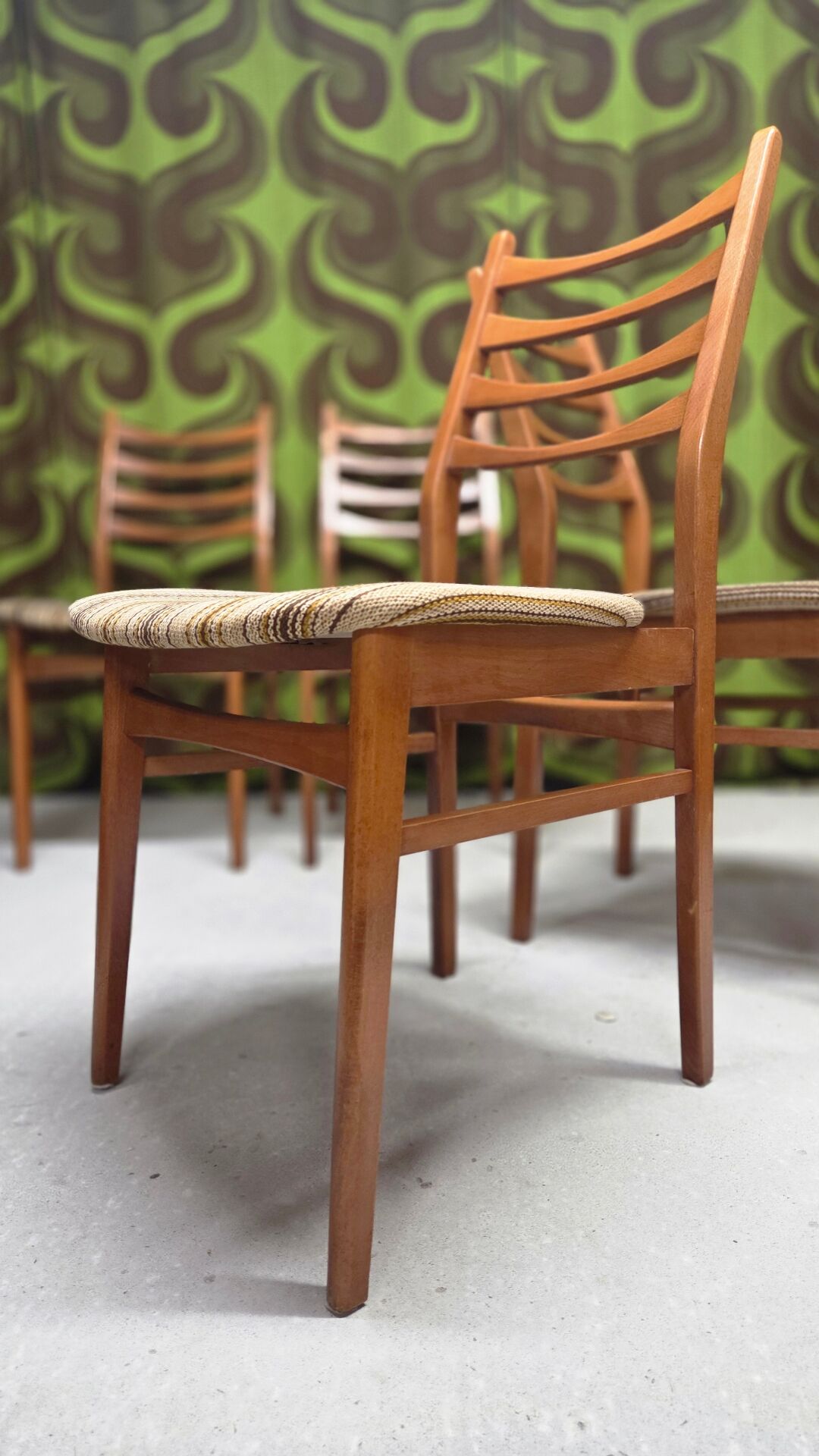 Set of 4 vintage Scandinavian chairs from the 60s/70s.