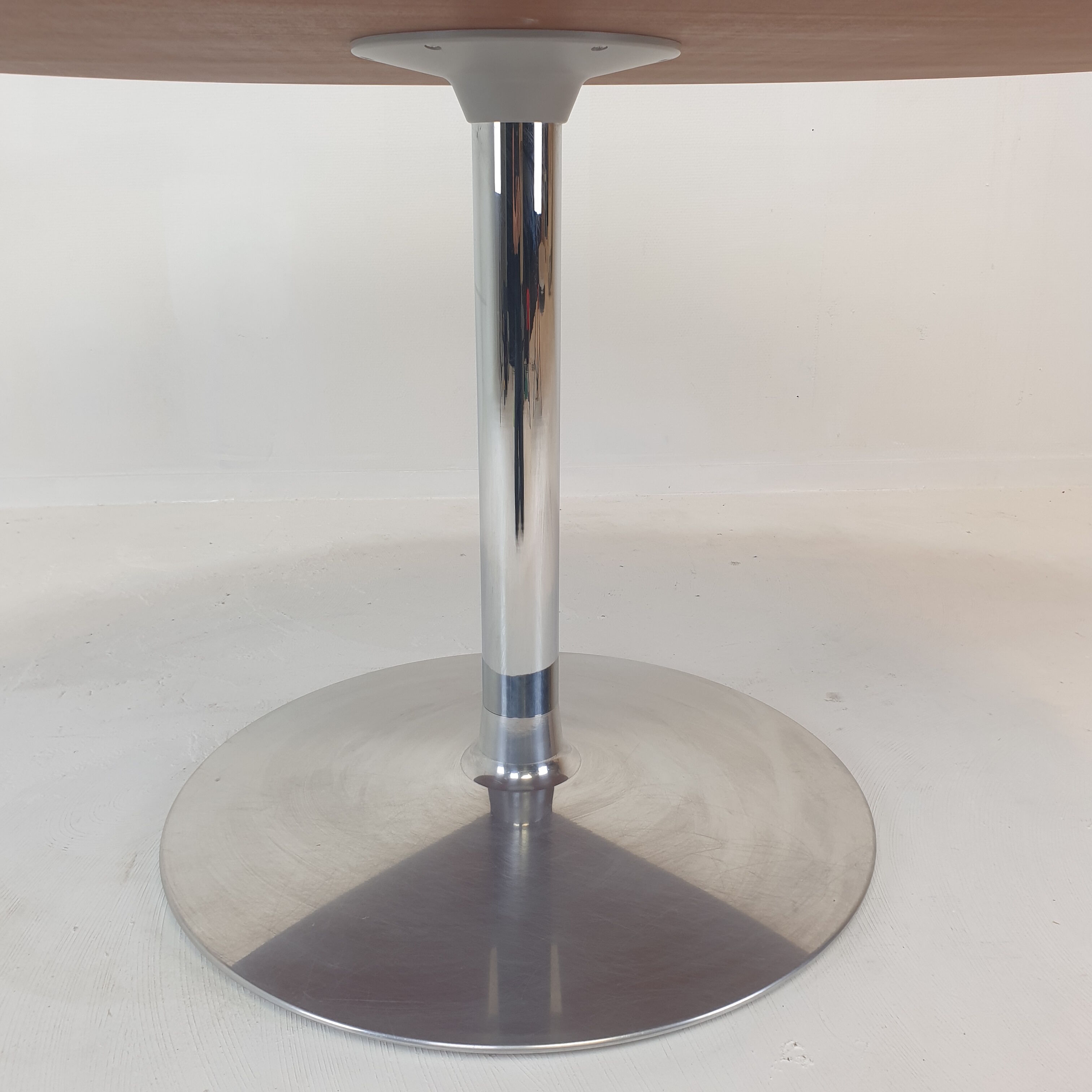 Oval Dining Table by Pierre Paulin for Artifort