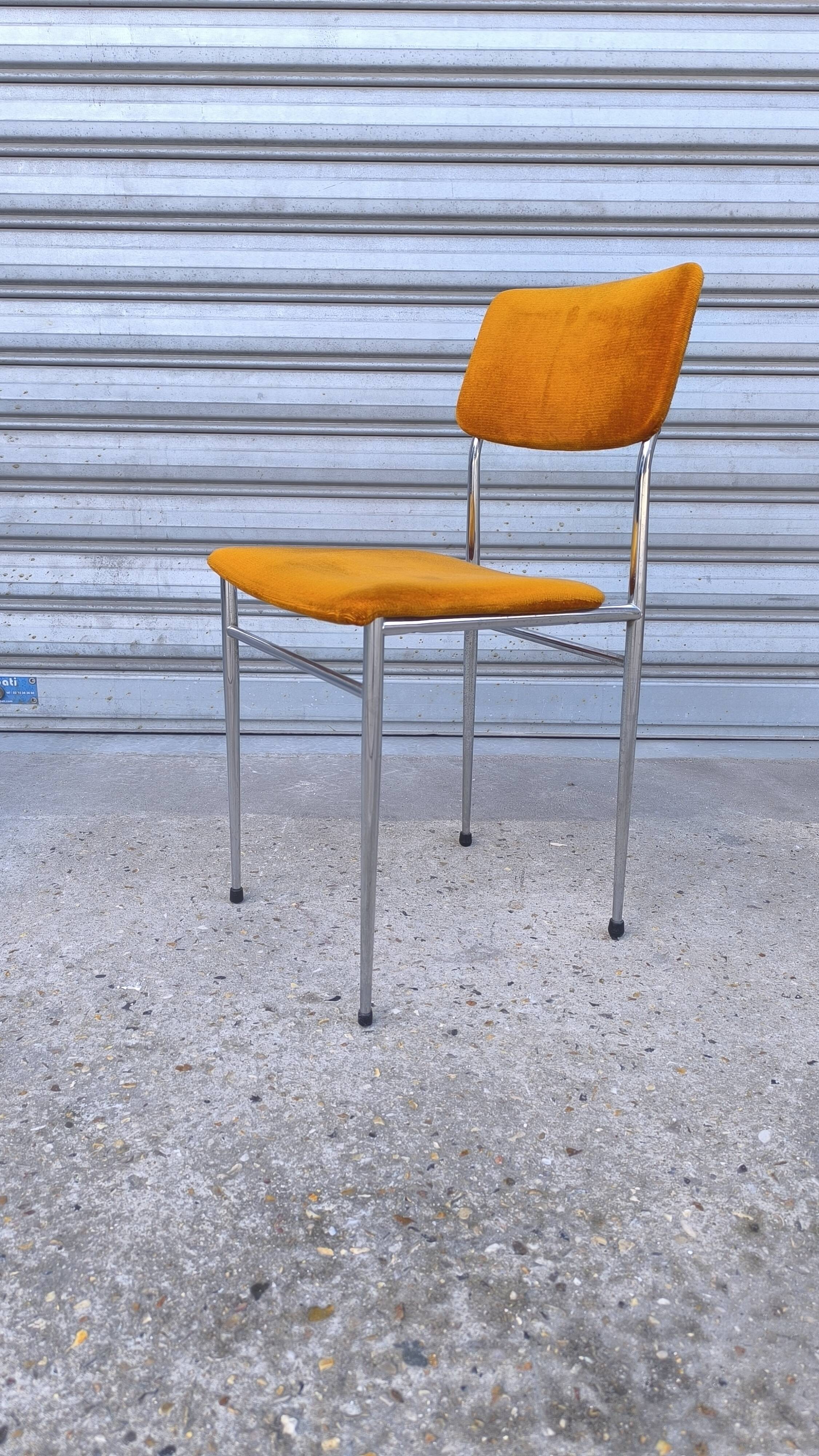Chrome tubular chair with orange velvet, 1970s