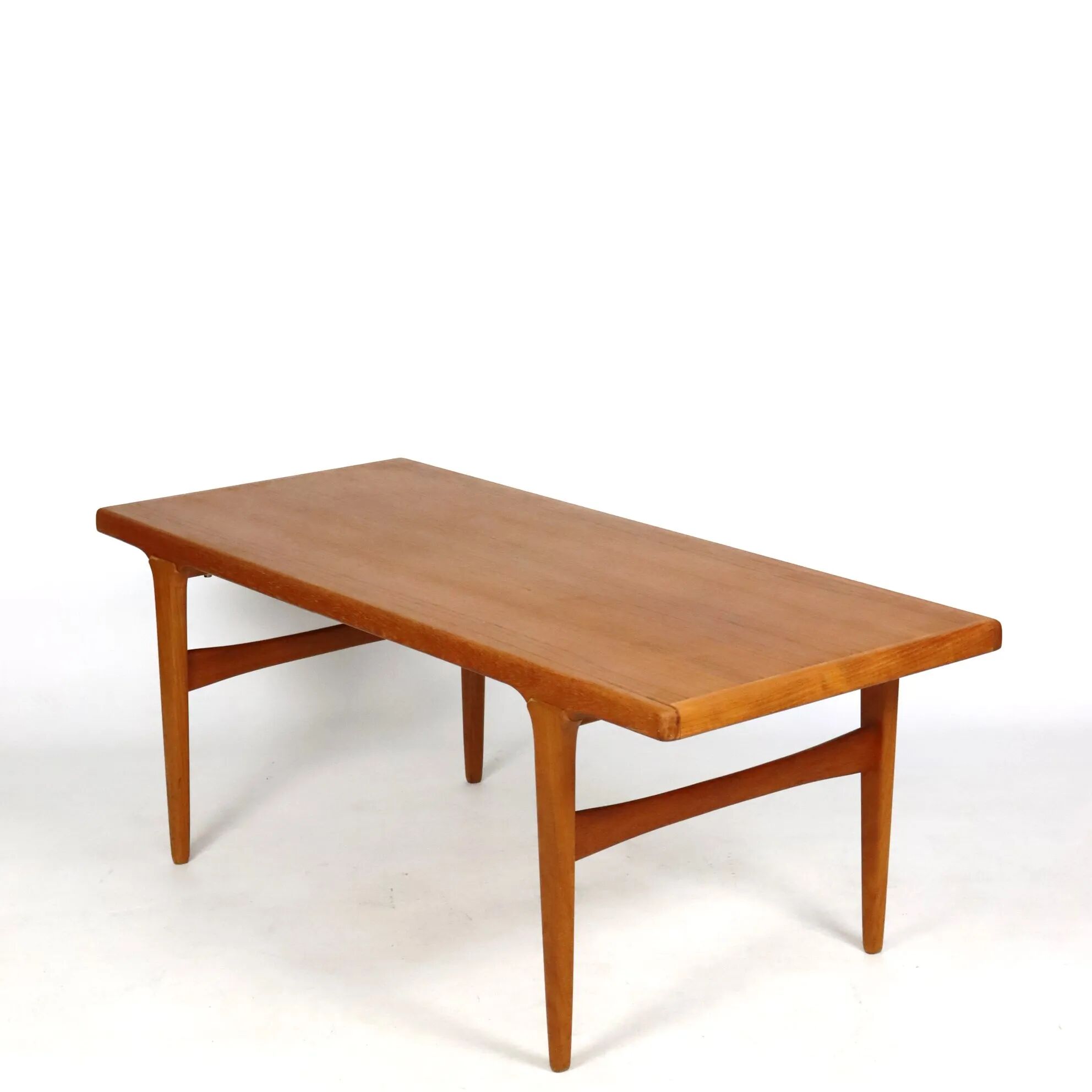 Table basse en teck années 60