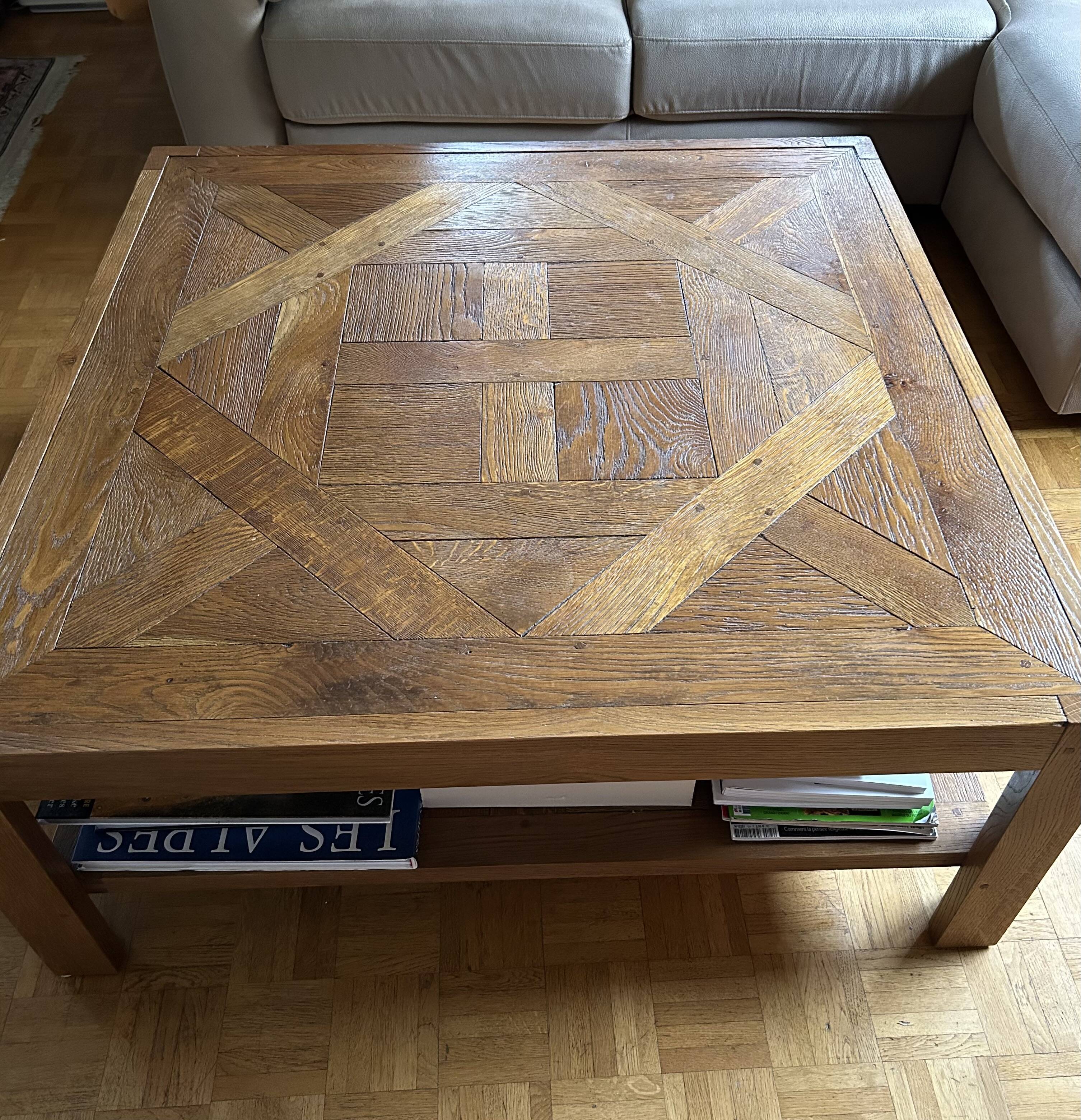 Table basse en chêne massif