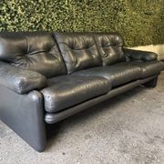 Black leather 3-seater sofa – Tobia Scarpa for B&B Italia