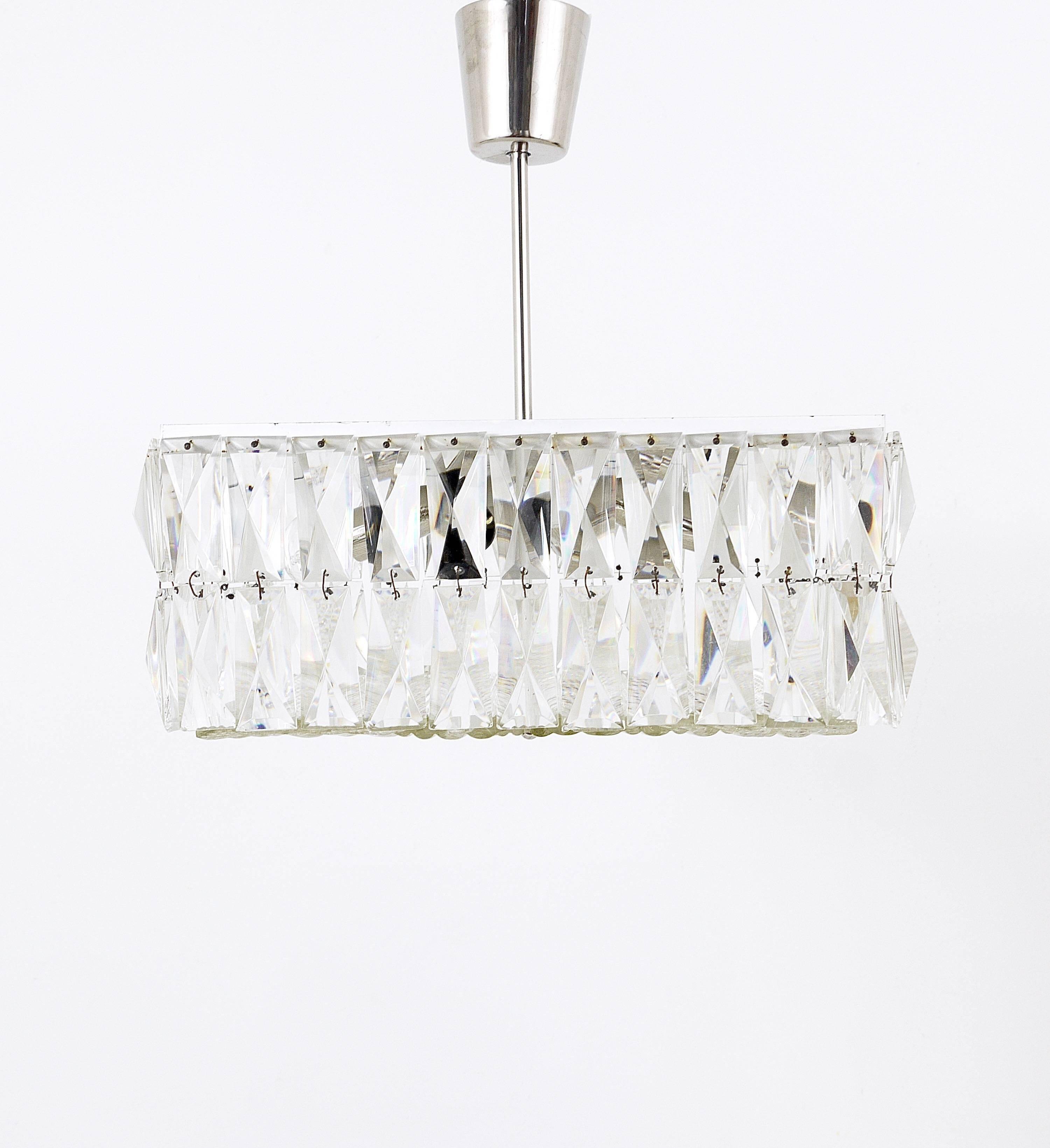 Bakalowits Vienna Faceted Crystal Chandelier Mid-Century, Austria, 1960s