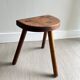 Tabouret tripode bois