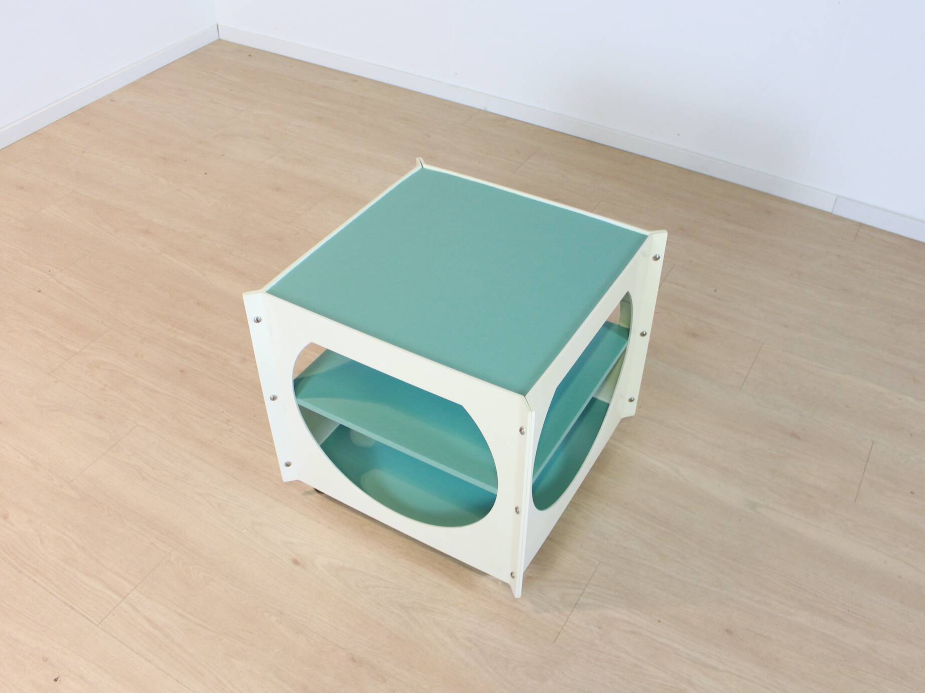 vintage design side table