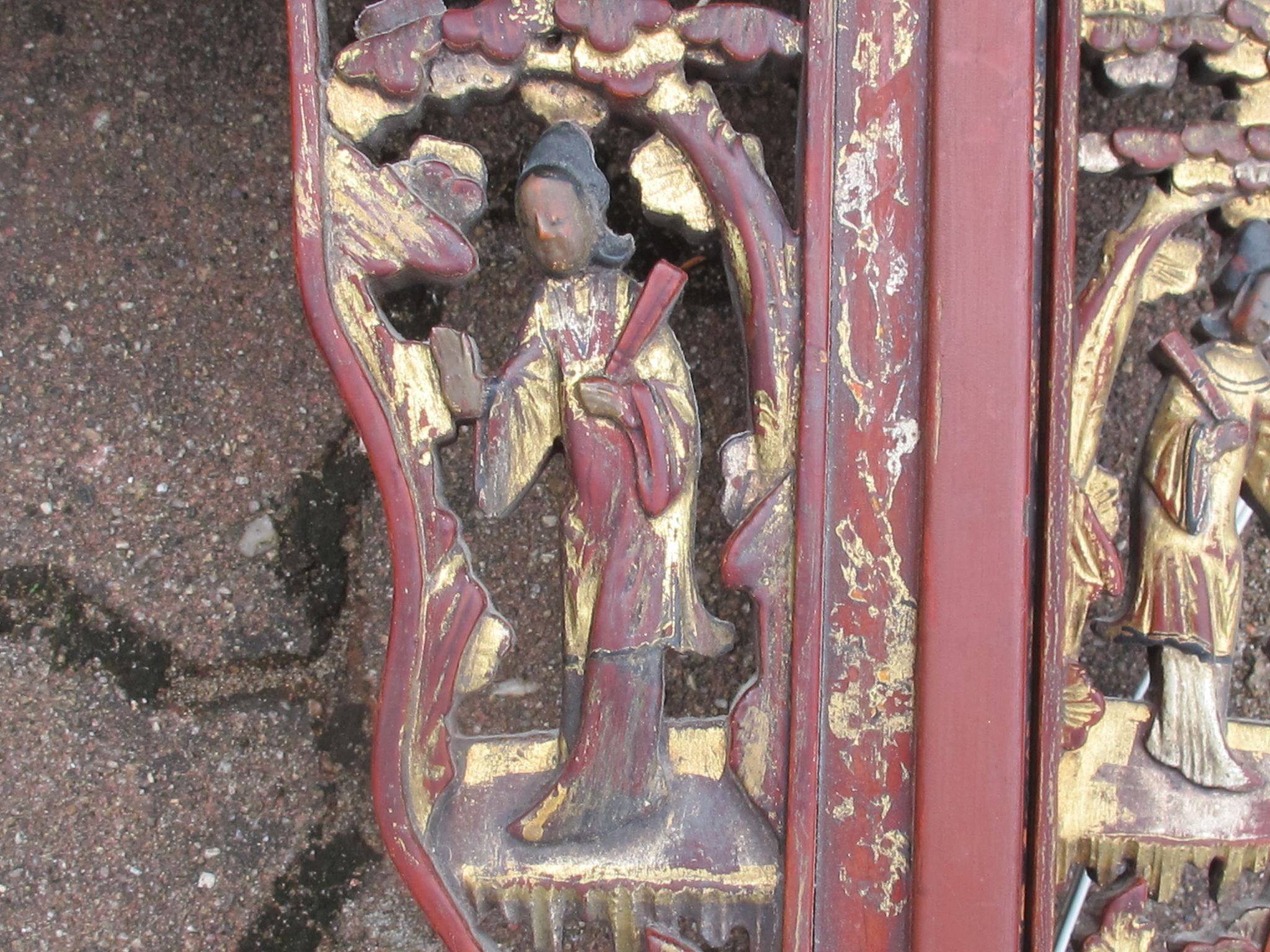 Ancienne tête de lit chinois en bois sculpté