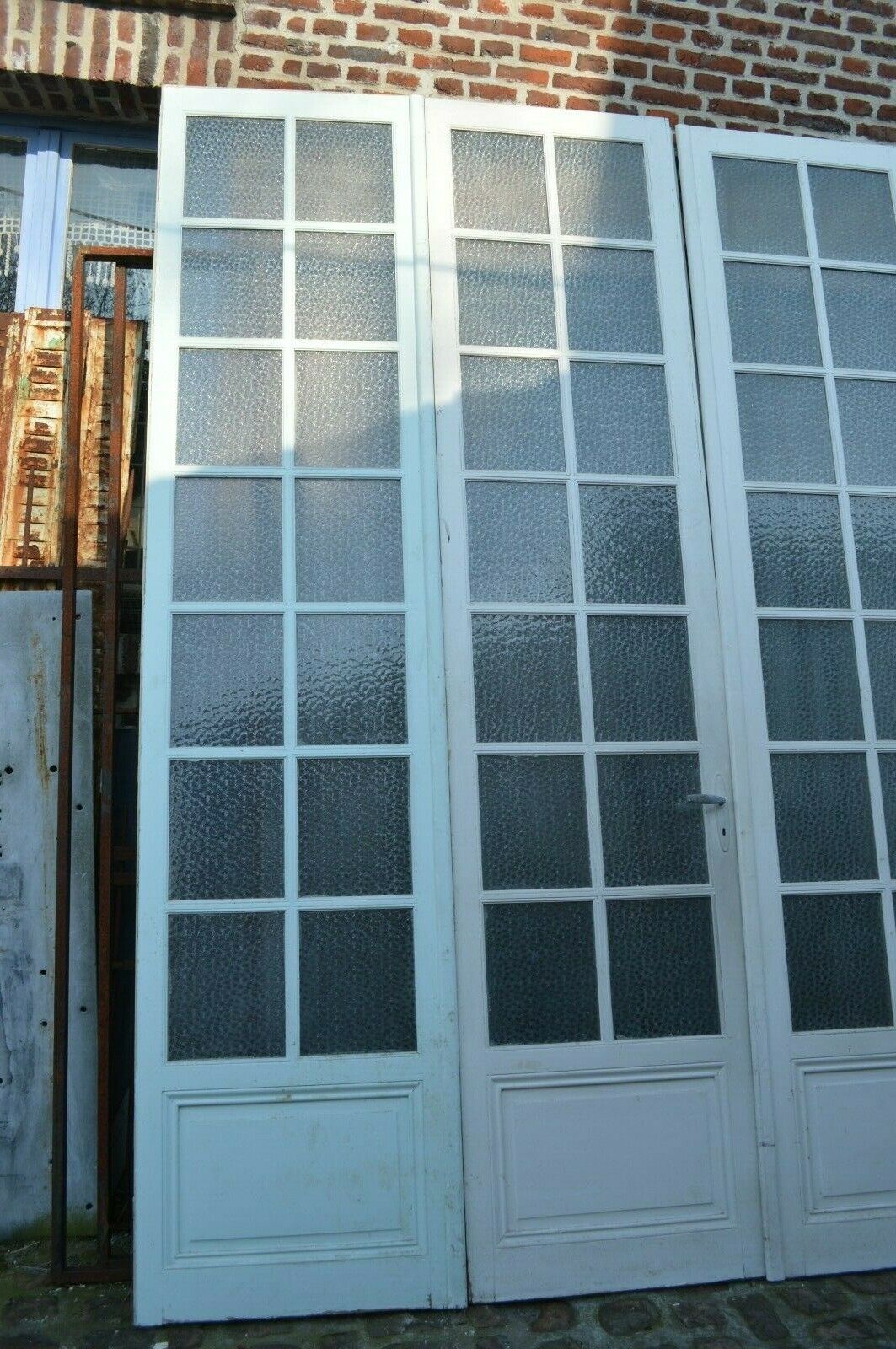 Glass separation doors