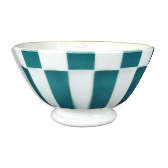 Former little bol Digoin has facets with green stripes