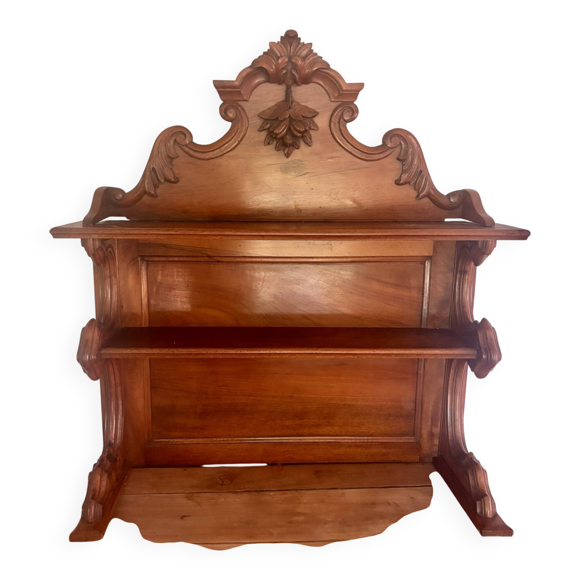 Elegant French Wall Shelf Saint-Hubert – Carved Walnut, Late 11th Century