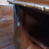 Meuble bar Chippendale en acajou Maison Jellinek au Faubourg Saint Antoine Paris