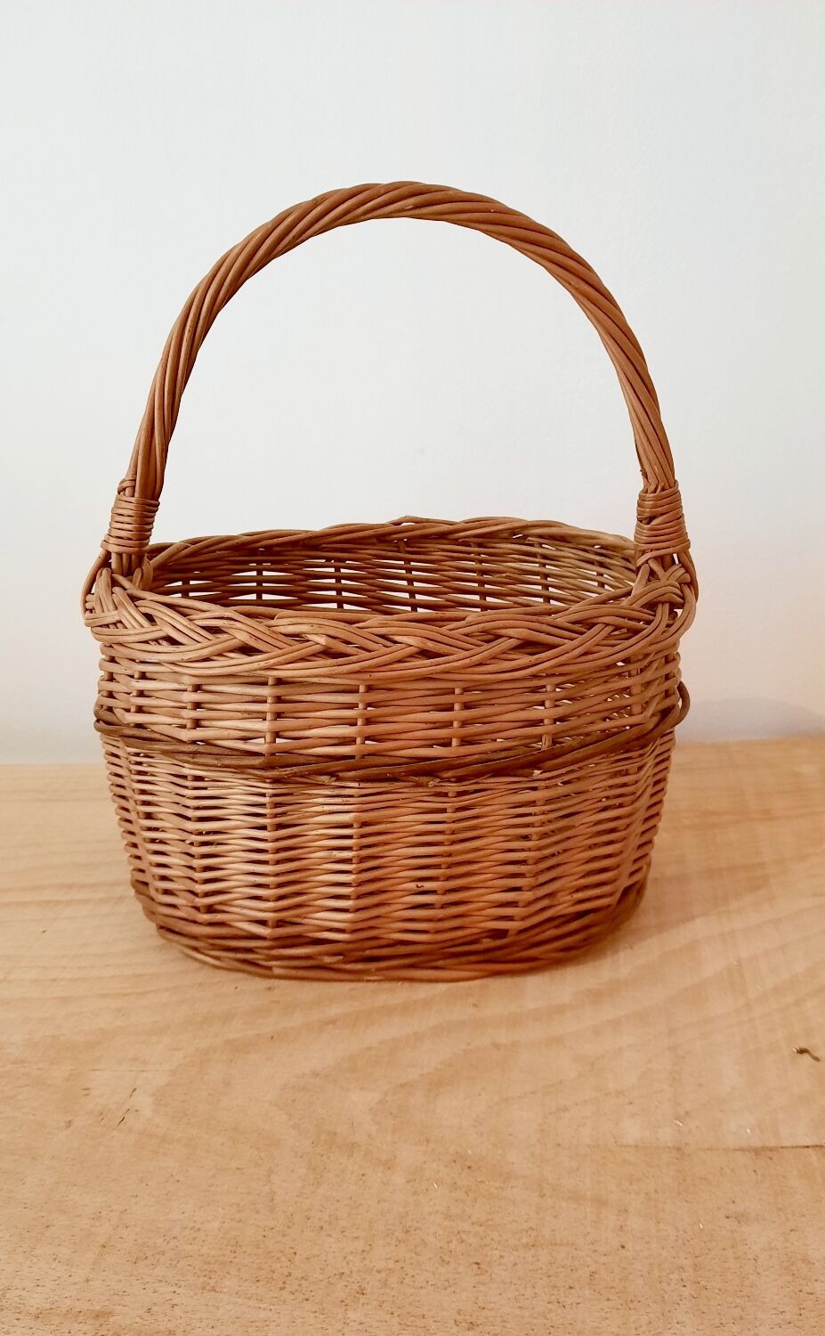 Wicker basket