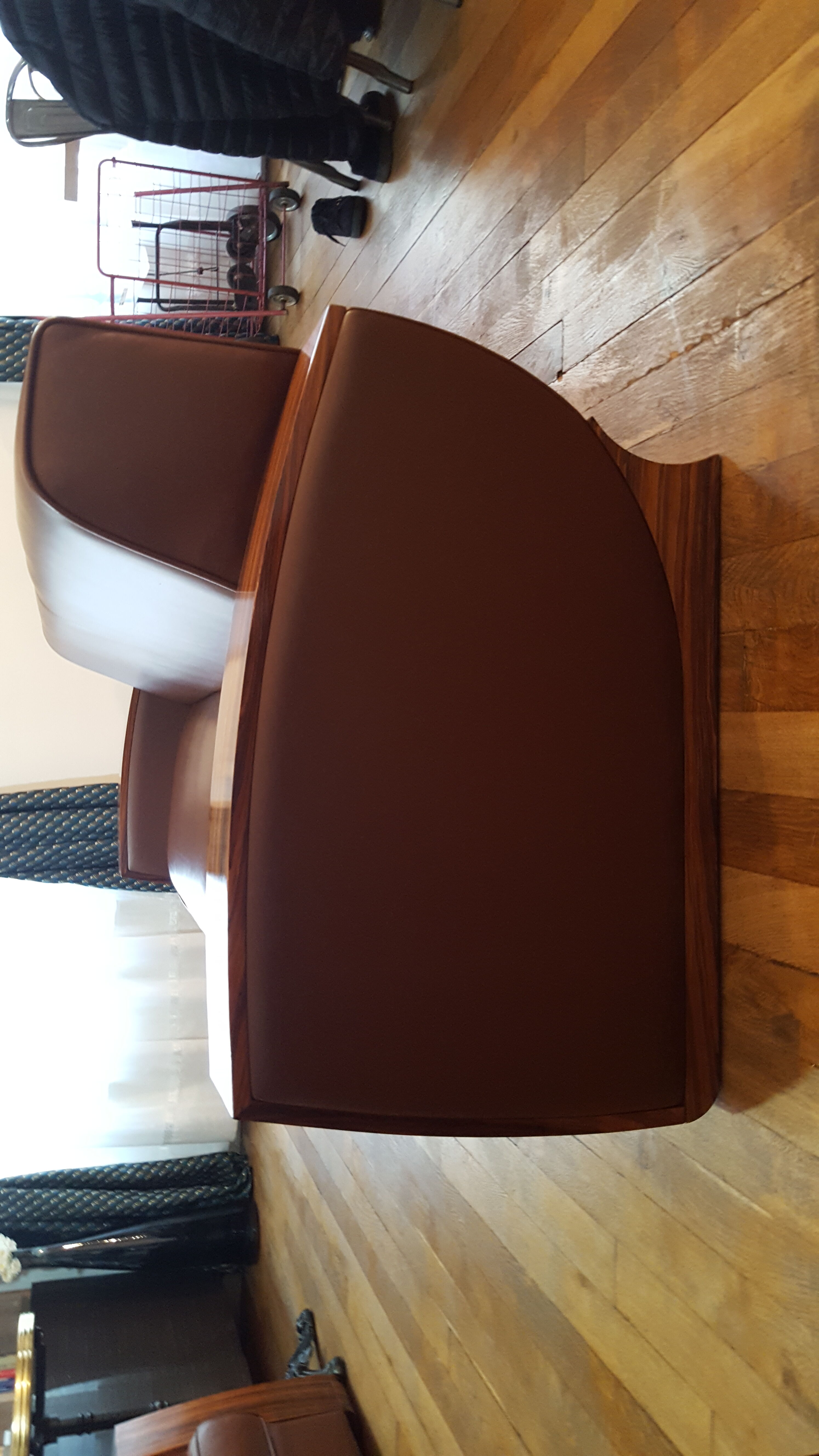 Sofa leather and rosewood