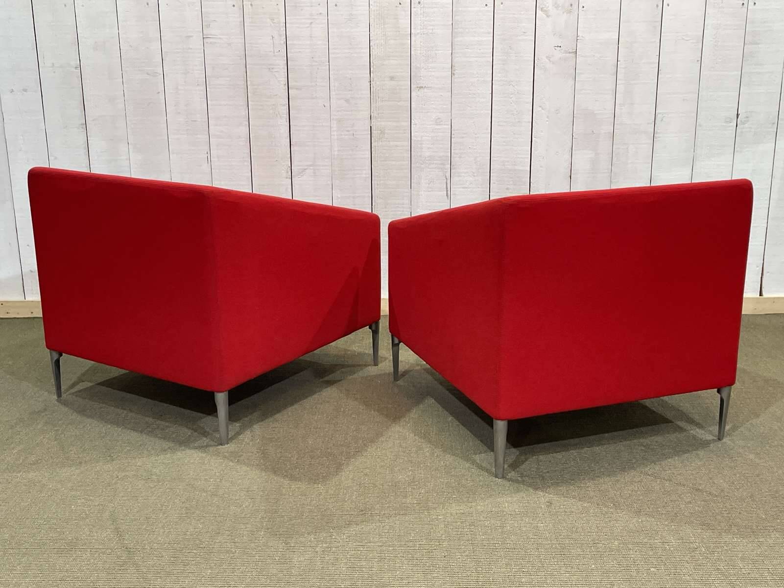 Pair of Seven armchairs by Michiel Van Der Kley for Artifort