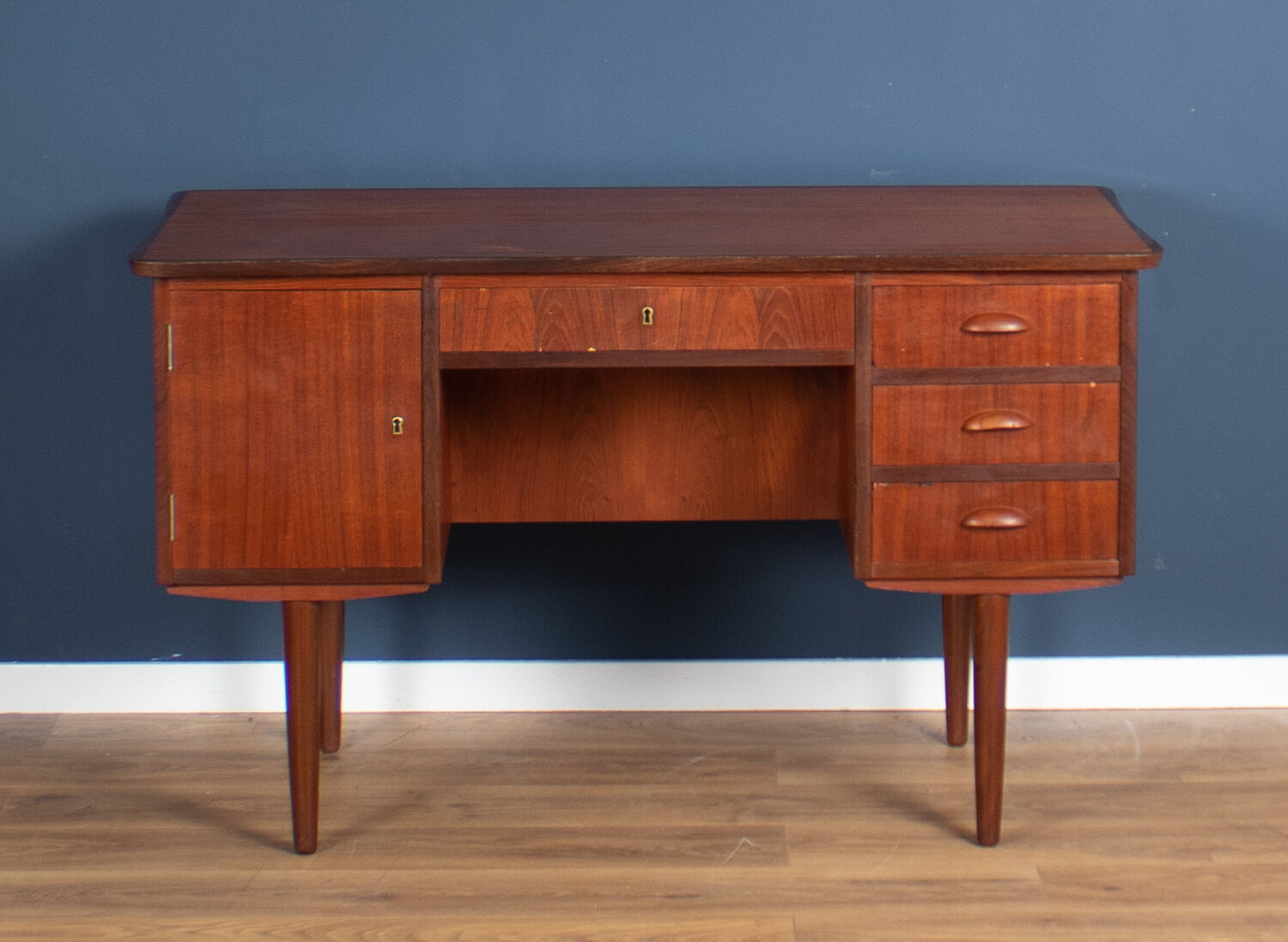 Teak 1960s Danish mid century desk made in Denmark
