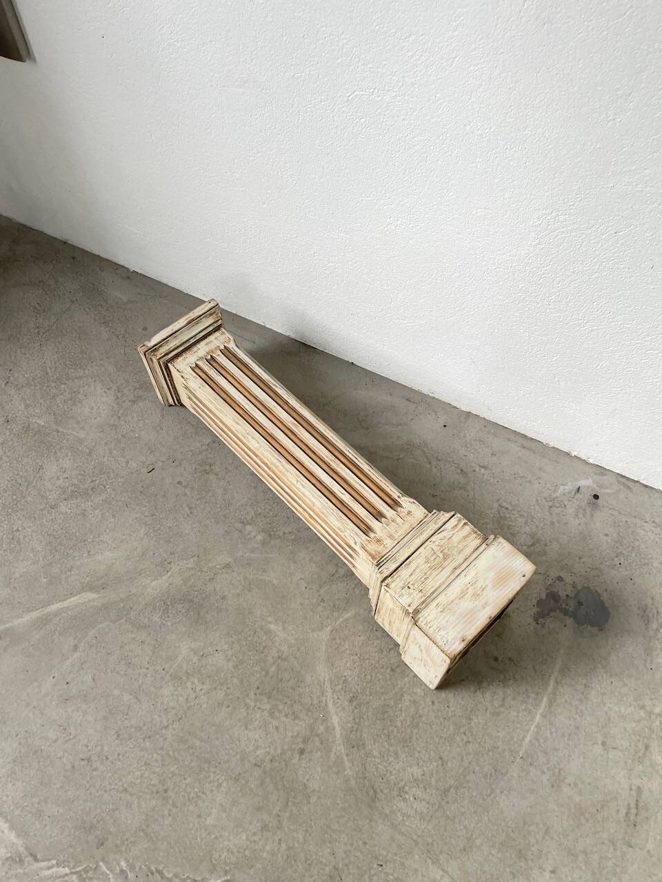 Wooden pedestal column 1900