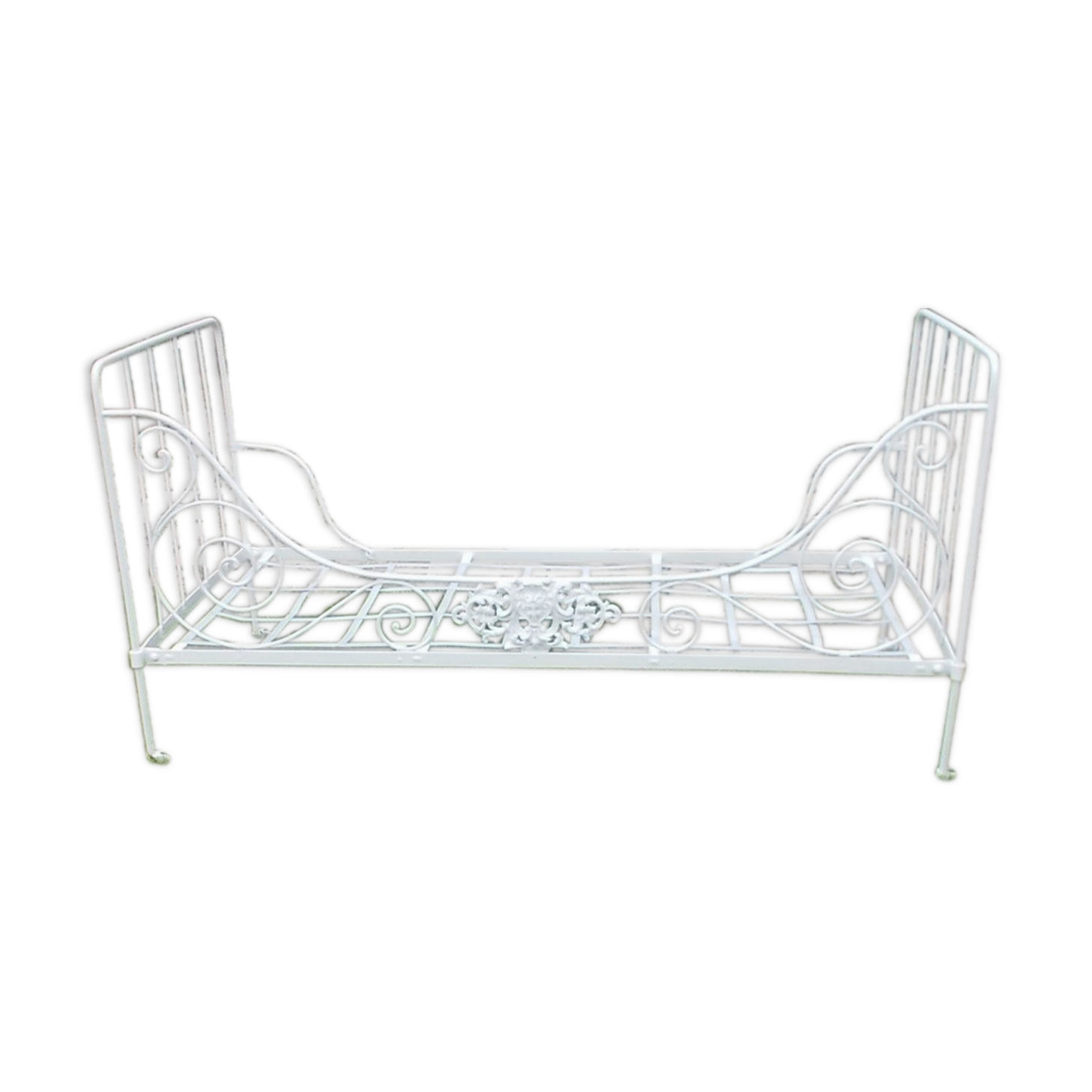 Adult wrought iron bed