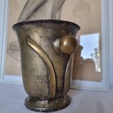 Magnificent and exclusive vintage Art Deco bronze champagne/wine bucket