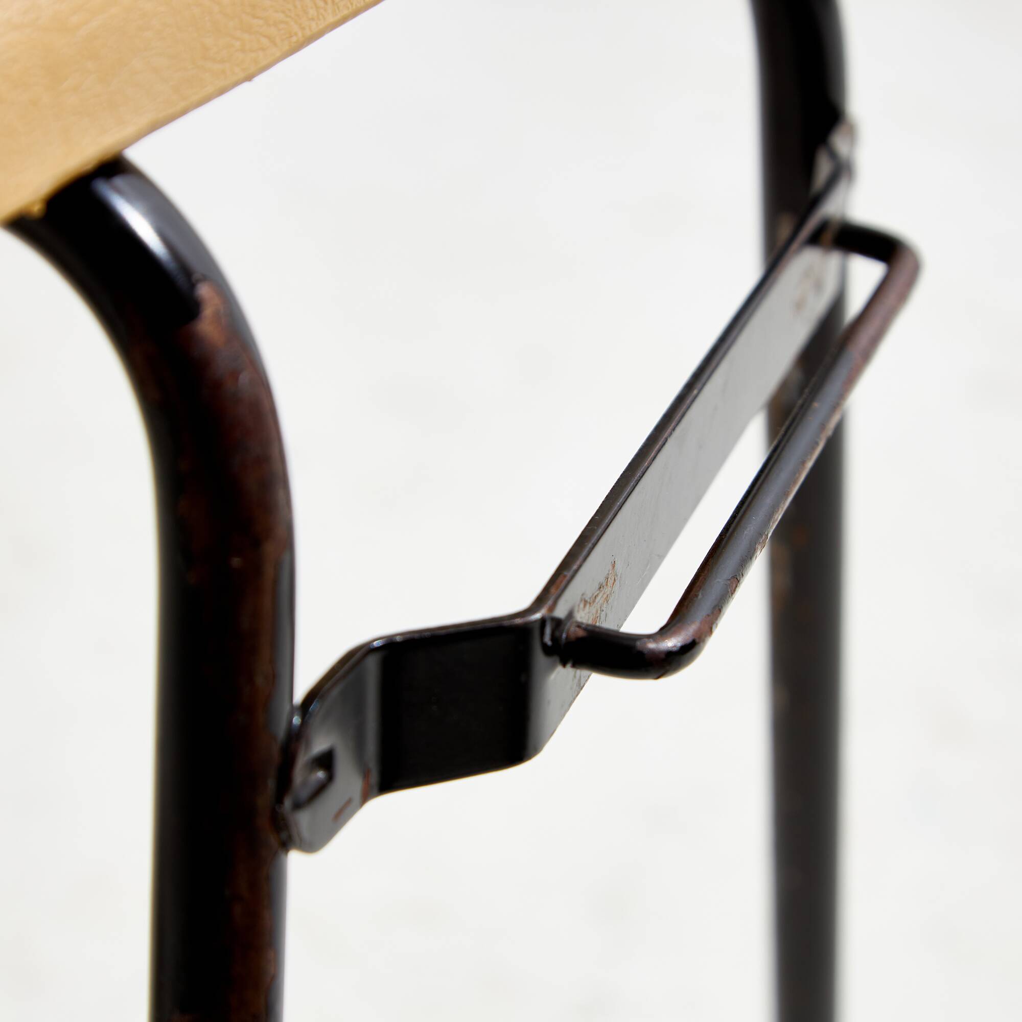 Stackable Plastic Chair by Grosfillex, 1970s (MK10592)