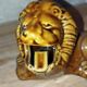 Ceramic lion – Vintage cigarette holder – 1950s–60s