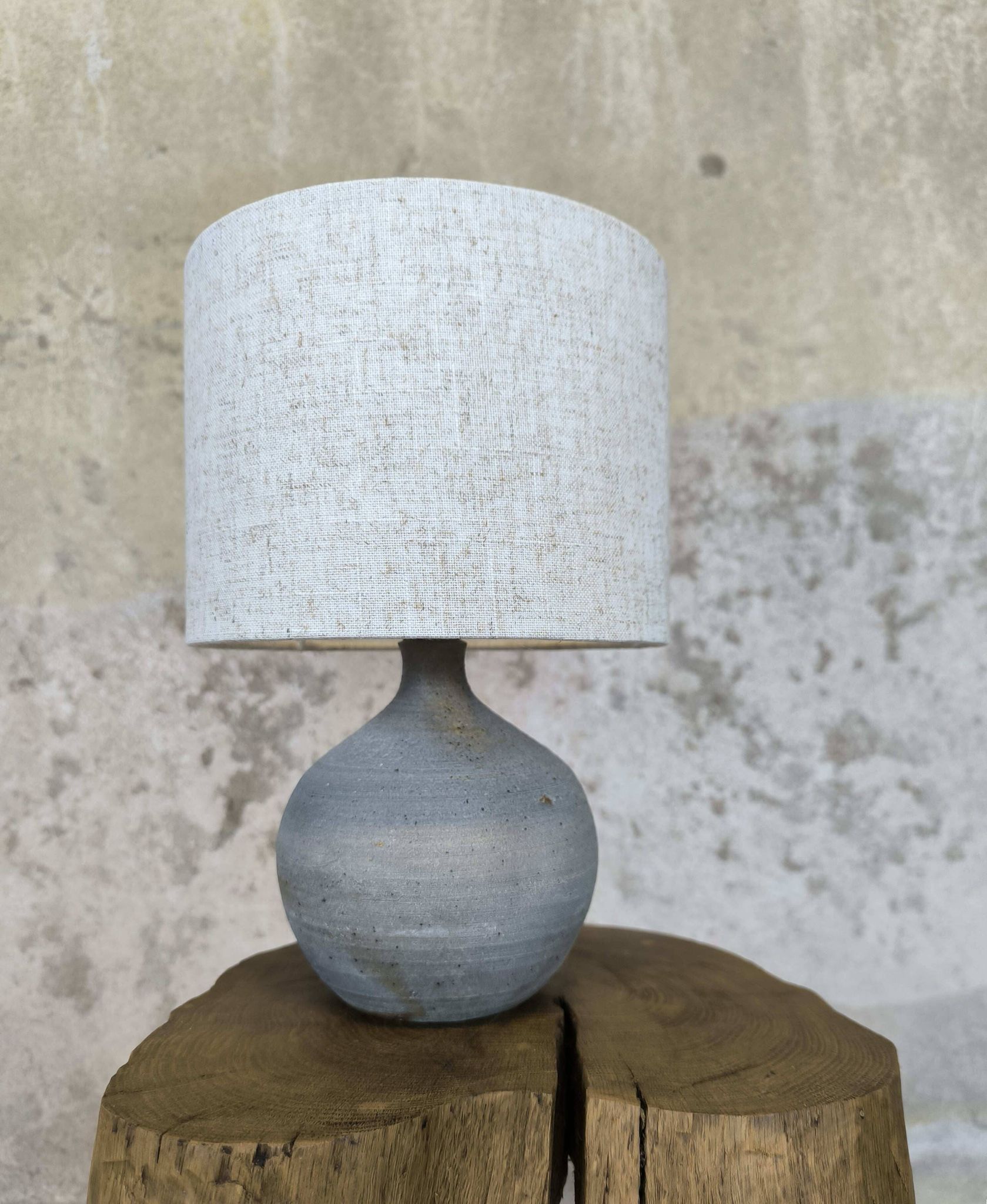 Lampe vintage en céramique forme boule