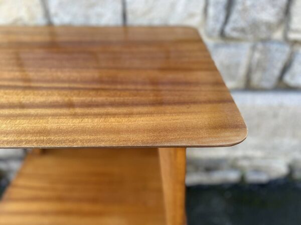 Desserte, Table TV, bois vernis, années 50