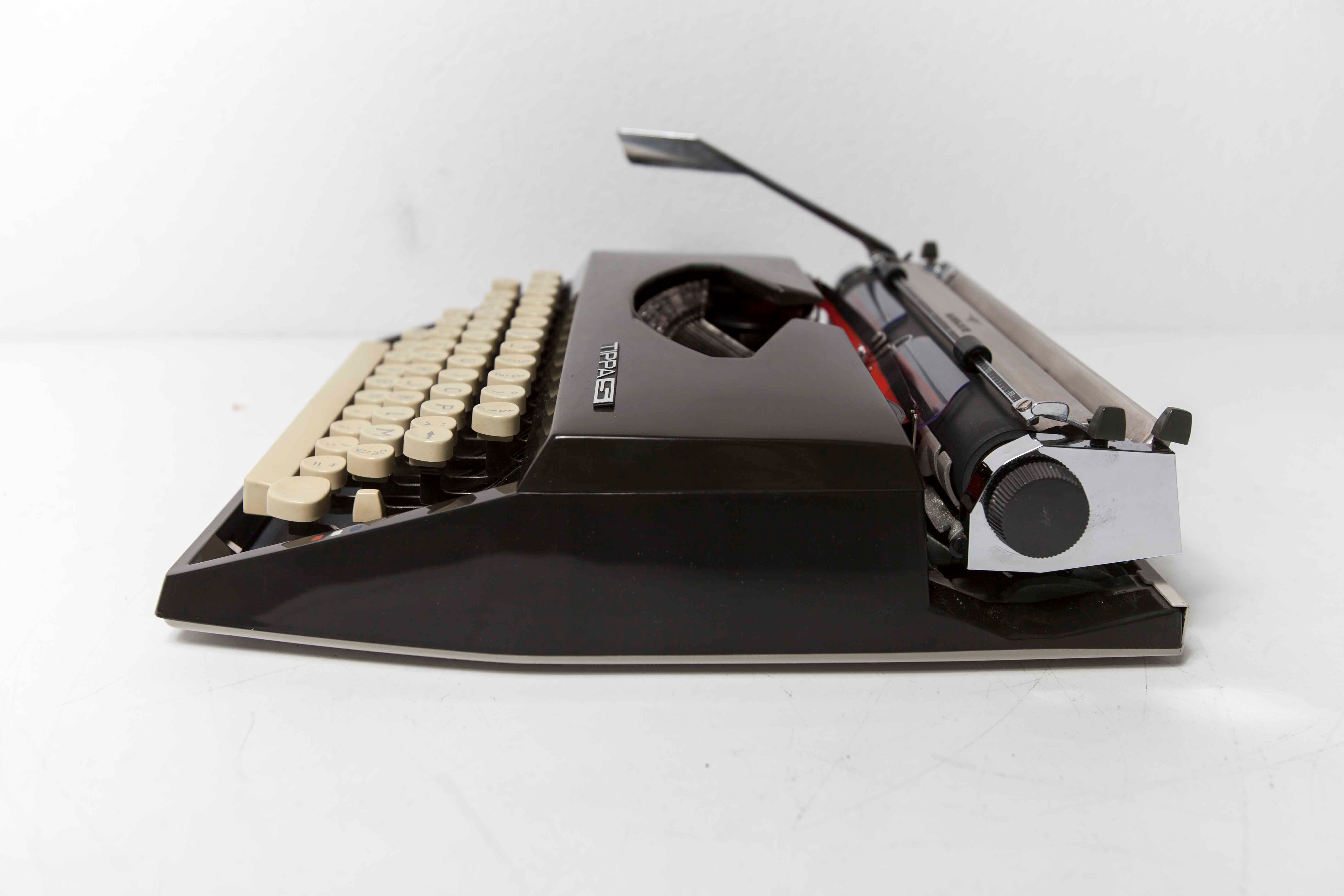 Revised Adler Tippa S typewriter and new ribbon