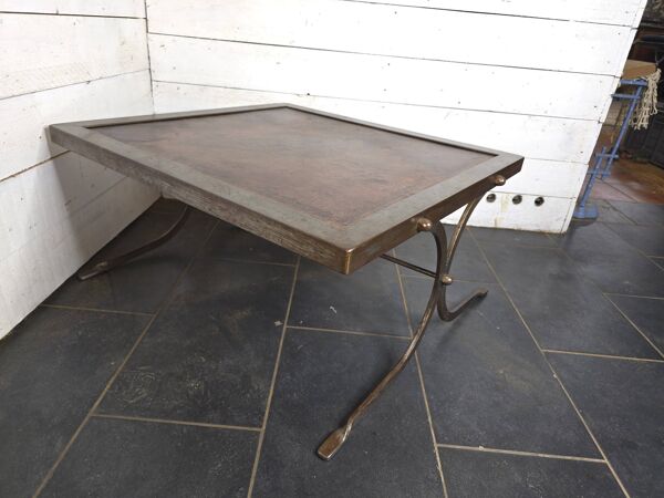 Table basse vintage en acier et cuir