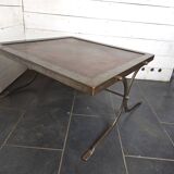 Table basse vintage en acier et cuir