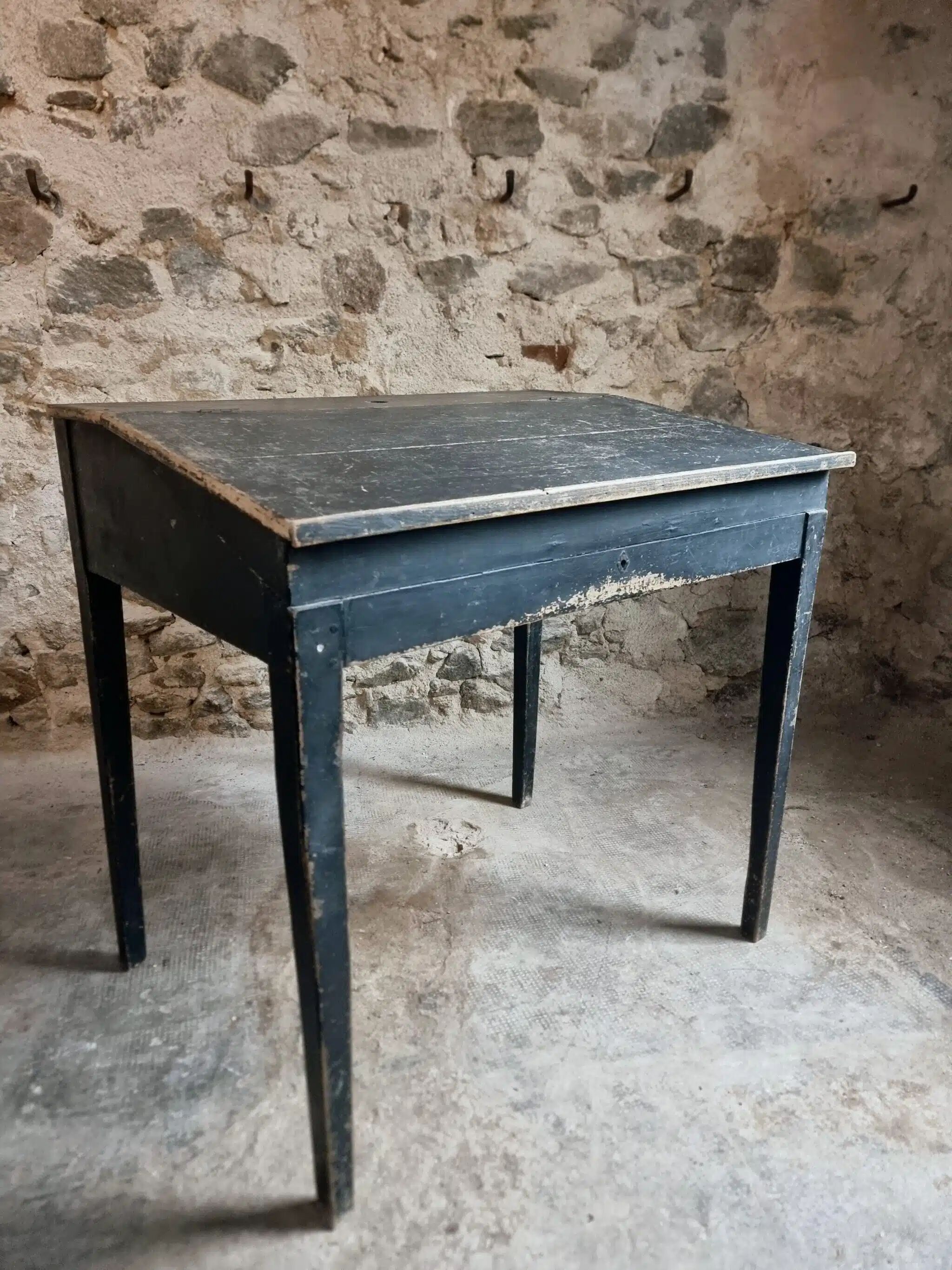 Bureau d'école français ancien, bureau d'écriture noir, bureau à abattant, vers 1900