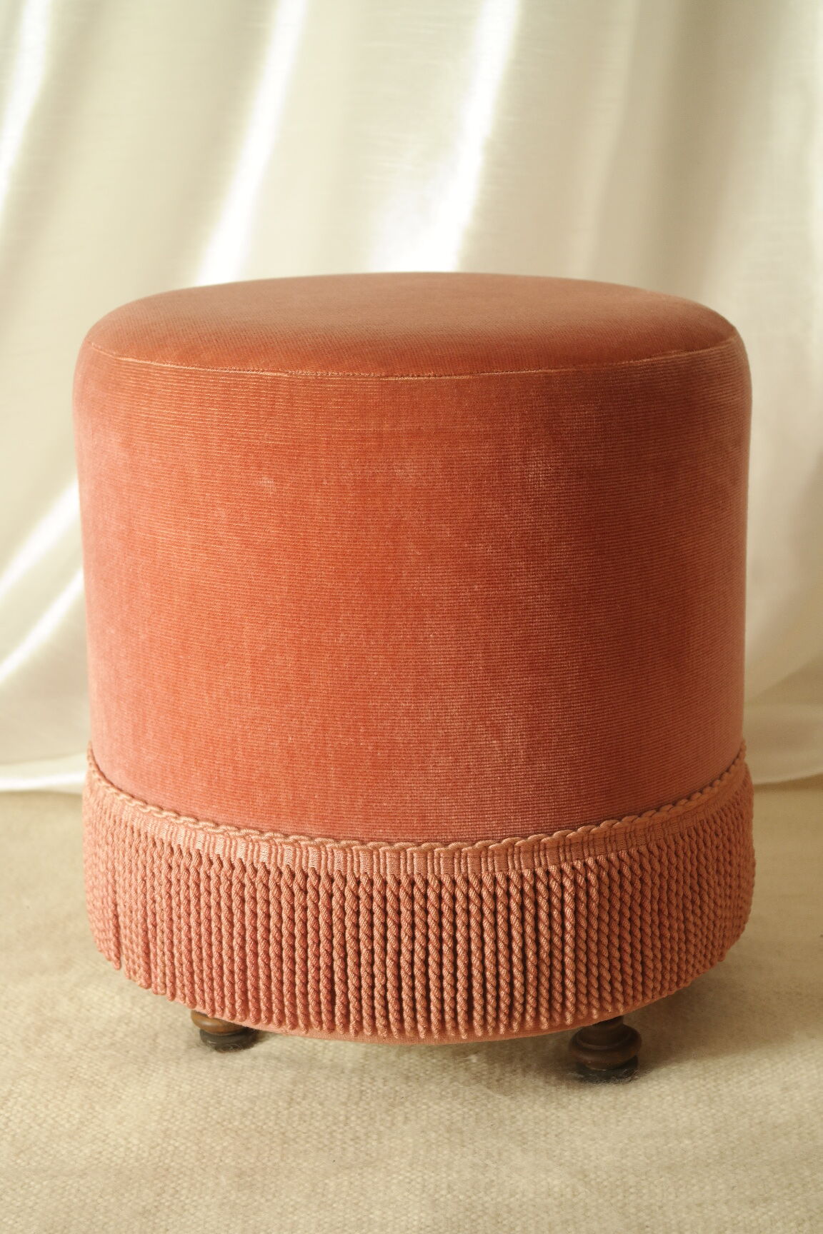 Ottoman ottoman vintage pink velvet