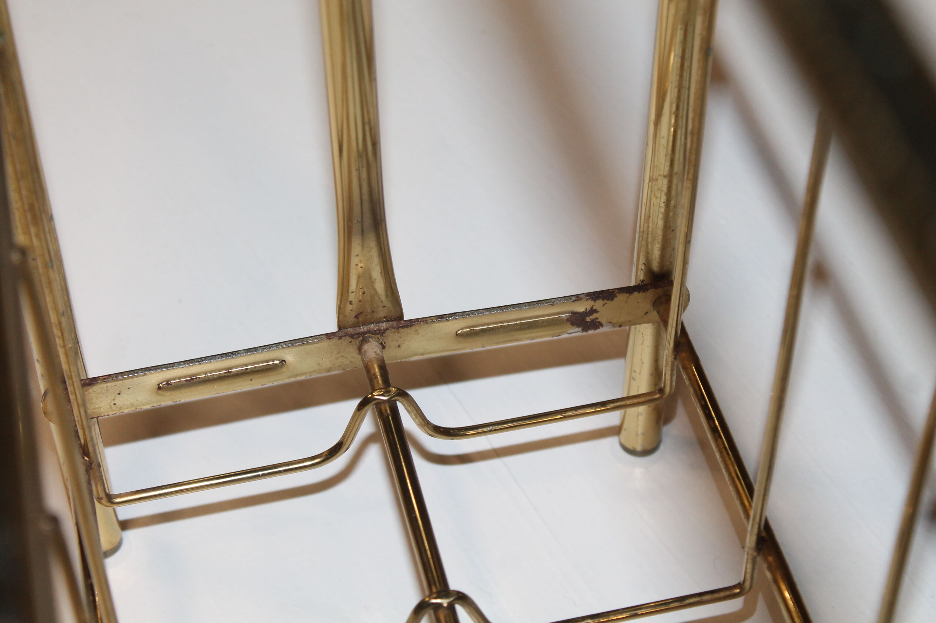 Golden magazine rack