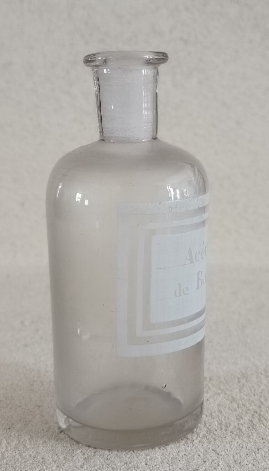 Barium acetate apothecary bottle