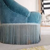Fauteuil crapaud velours bleu avec franges