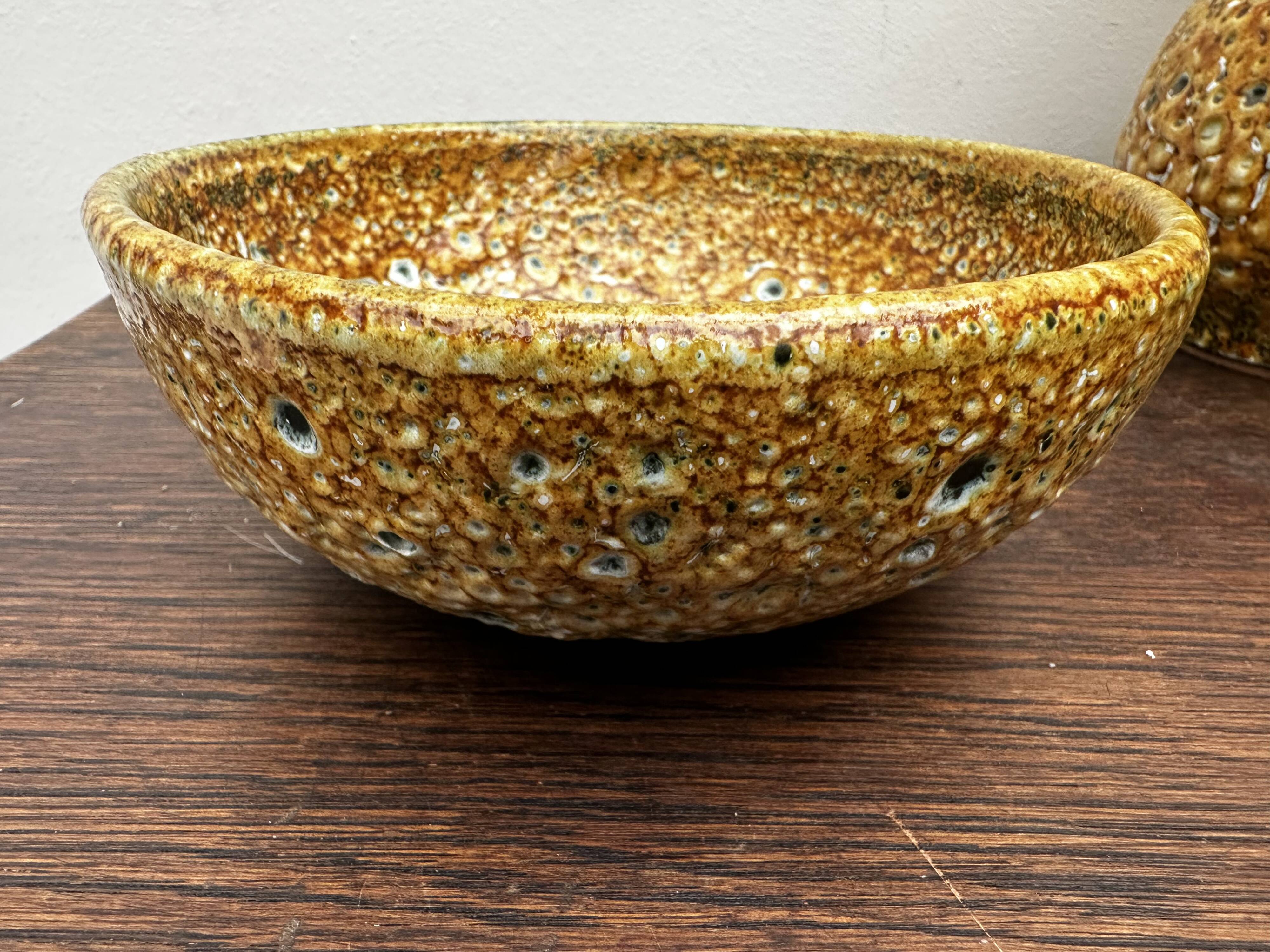 Set of 3 vases and 1 trinket tray, Honey / Fat Lava Vallauris, 1970s