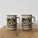 2 mugs vintages en grès émaillé Ducan ceramics