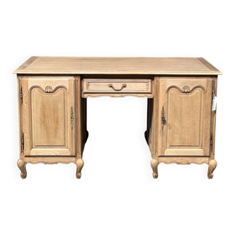 Old desk