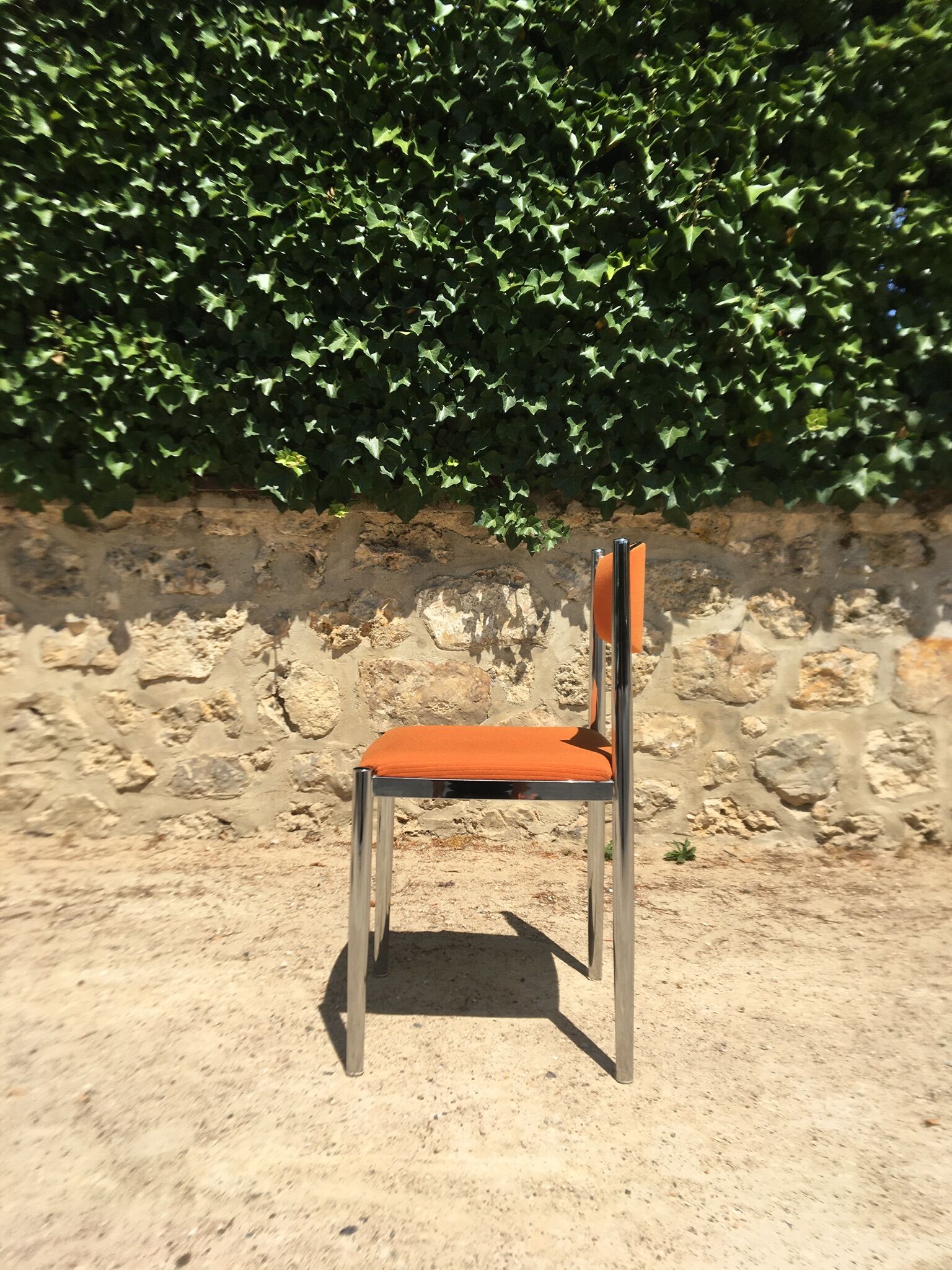 Ensemble 3 chaises acier chromé avec 1 tabouret 70’s