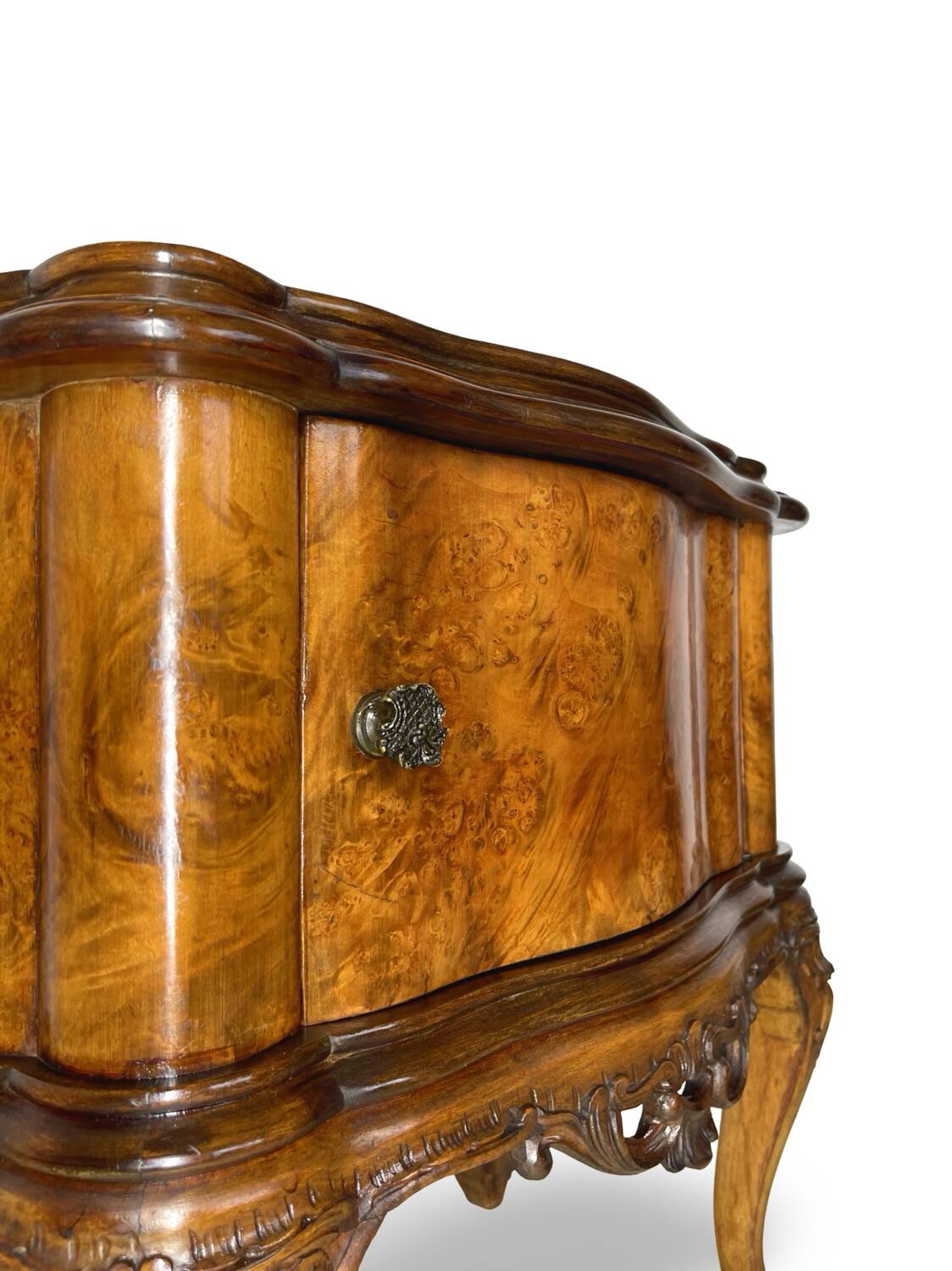 Italian Chippendale bed side tables/nightstands, 1940s/1950s.