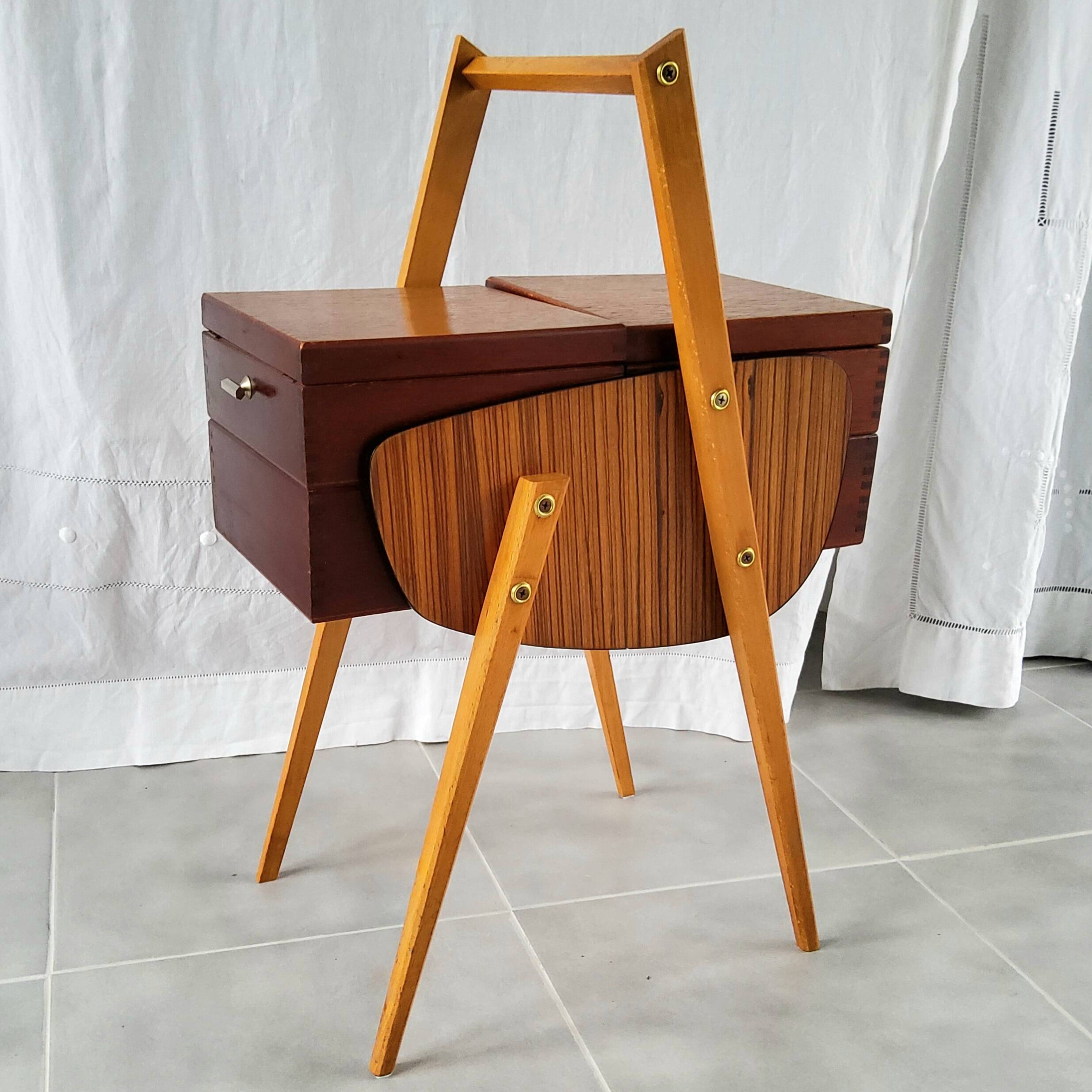 Scandinavian sewing box 50s/60s