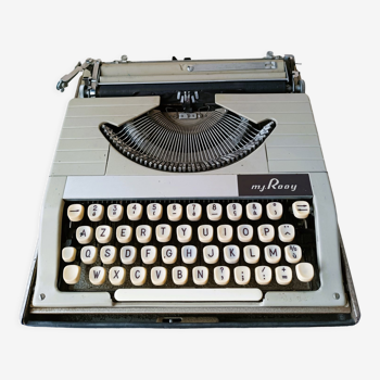 Rooy portable typewriter