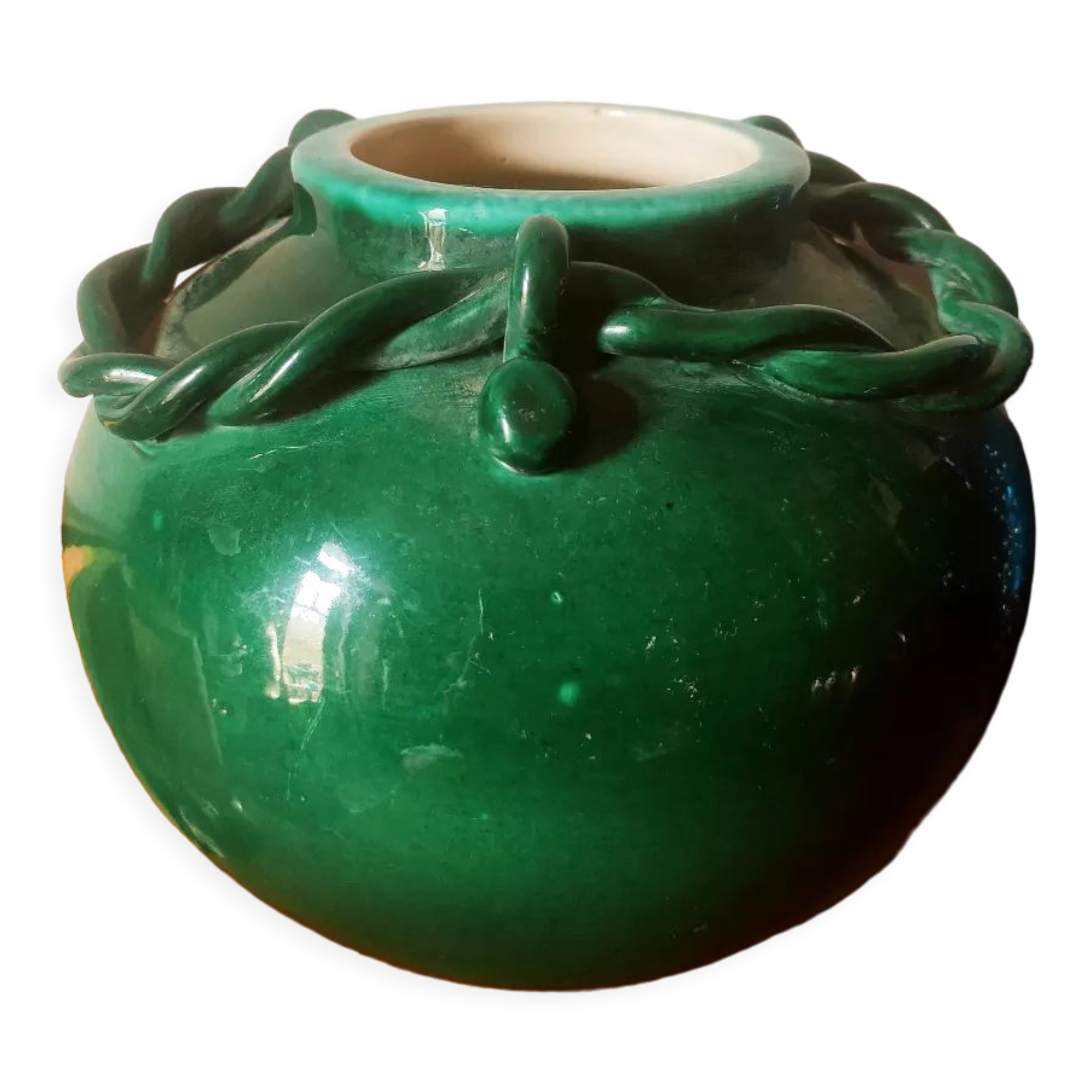 Ball vase with green ceramic string decoration
