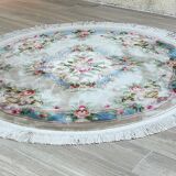 Vintage Chinese carpet round diam 180cm