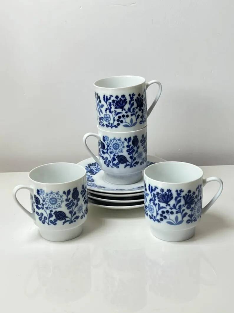 Vintage Melitta coffee service – White porcelain with blue flowers – 1970s – Made in Germany