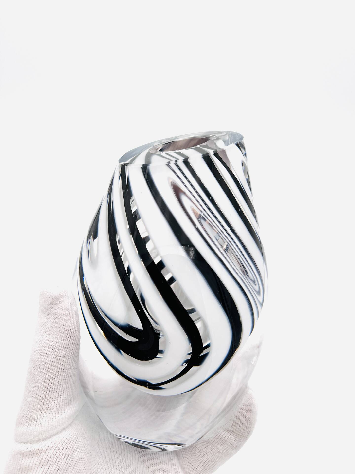 Murano Vase - Sommerso with Stripes - Black & White - 1990