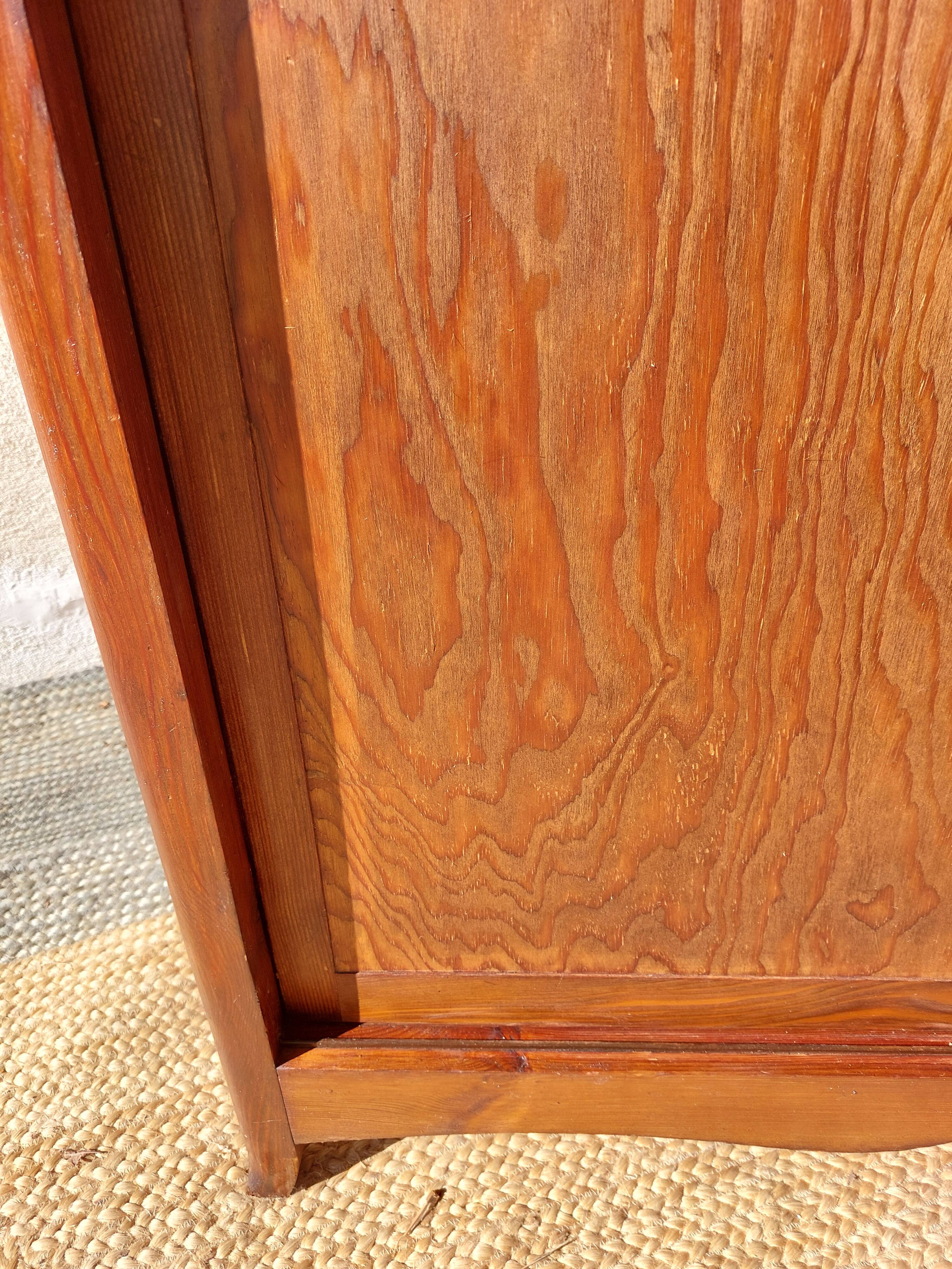 sliding door wardrobe, vintage, possible hanging space